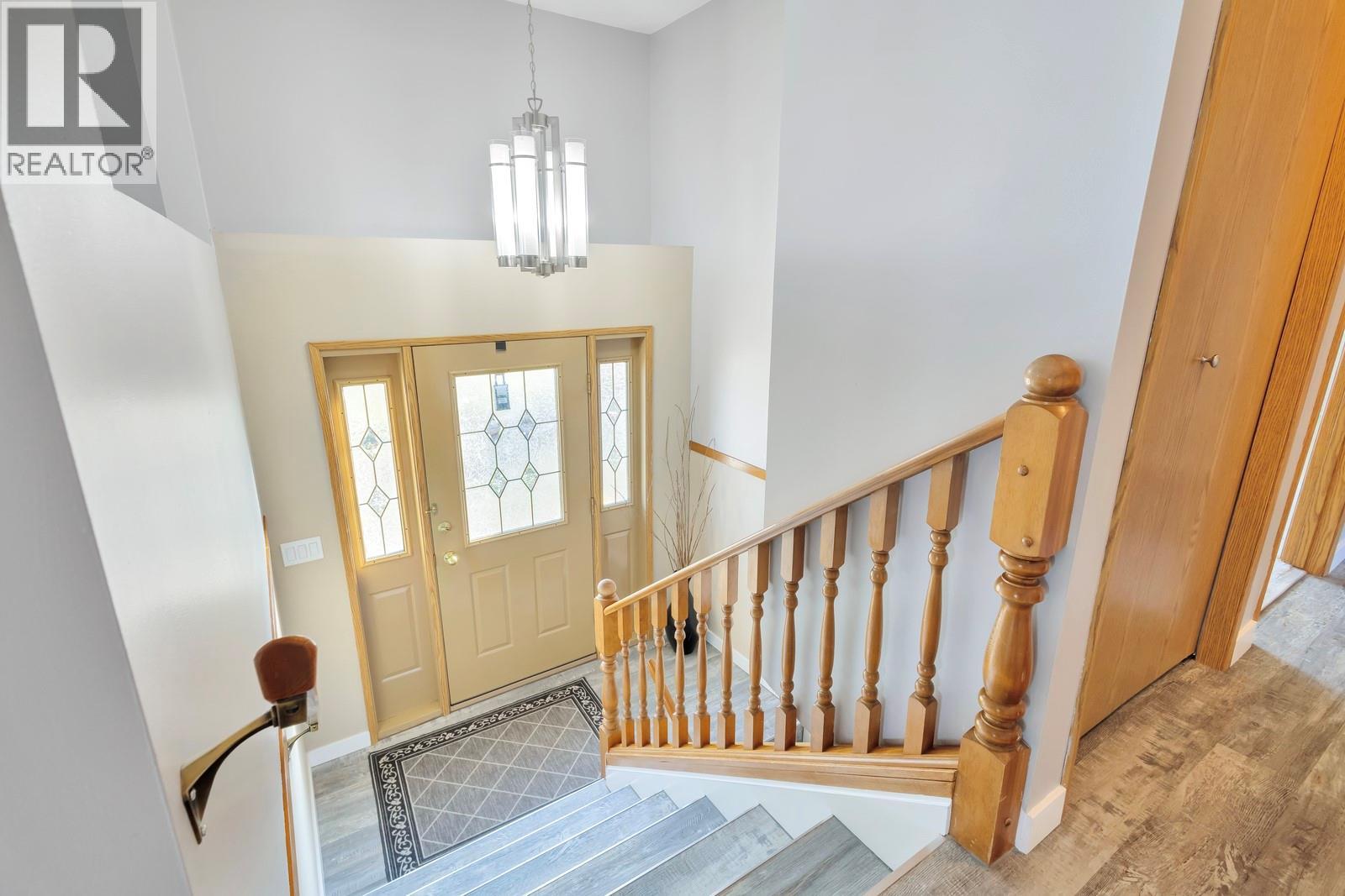 Picture for 3795 Salloum  Road https://www.cirrealty.ca/reb/bc/8/10363118_36.jpg