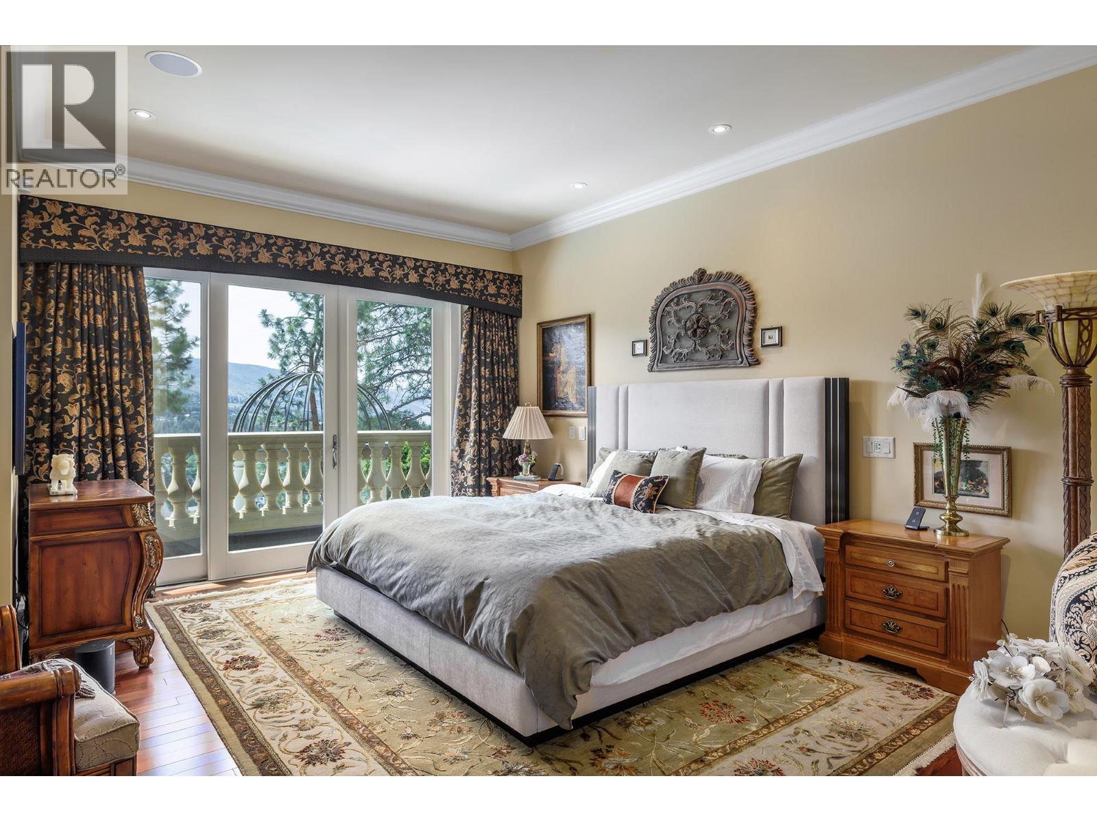 Picture for 983 Westpoint  Drive https://www.cirrealty.ca/reb/bc/8/10363358_12.jpg