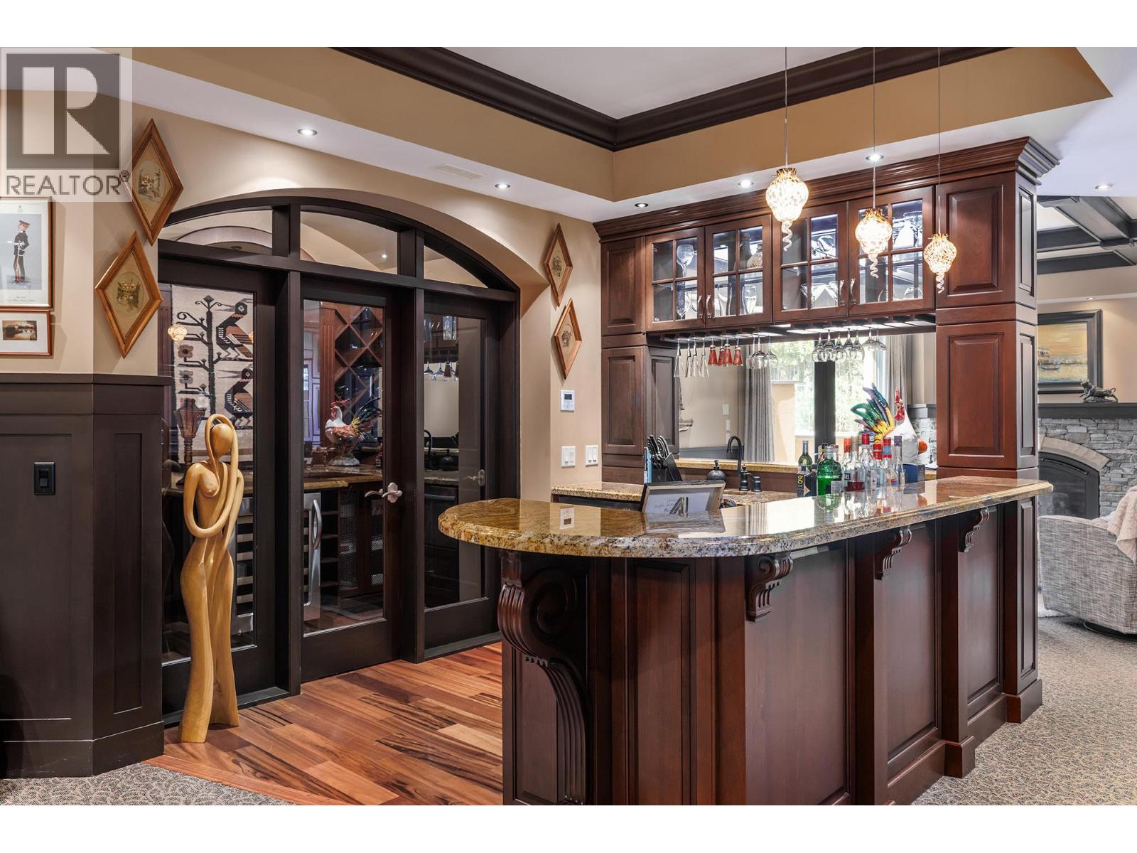 Picture for 983 Westpoint  Drive https://www.cirrealty.ca/reb/bc/8/10363358_21.jpg