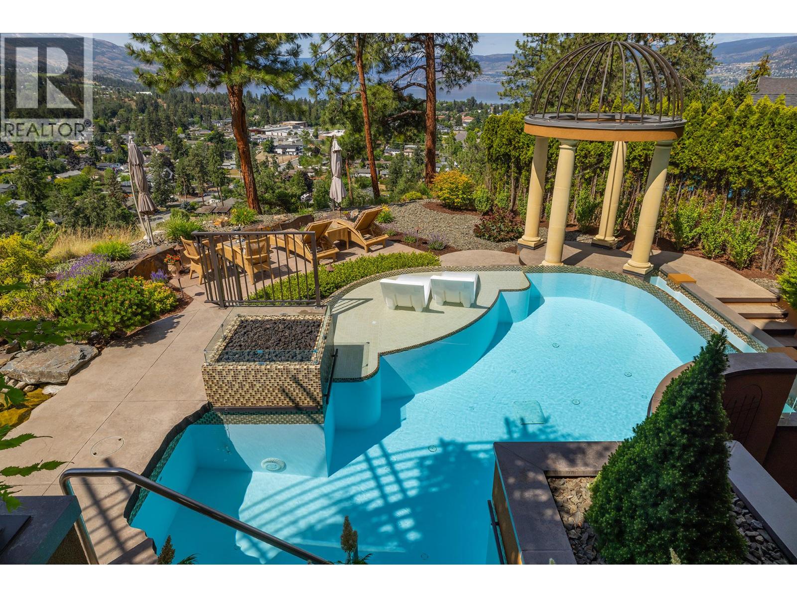 Picture for 983 Westpoint  Drive https://www.cirrealty.ca/reb/bc/8/10363358_29.jpg