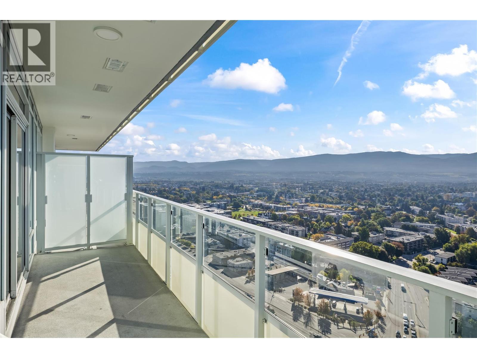 Picture for Unit #2705, 1626 Water  Street https://www.cirrealty.ca/reb/bc/8/10363398_13.jpg