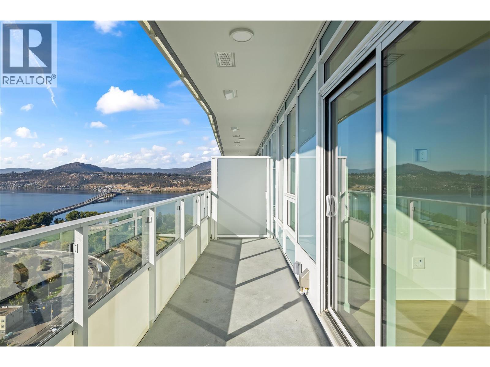 Picture for Unit #2705, 1626 Water  Street https://www.cirrealty.ca/reb/bc/8/10363398_14.jpg