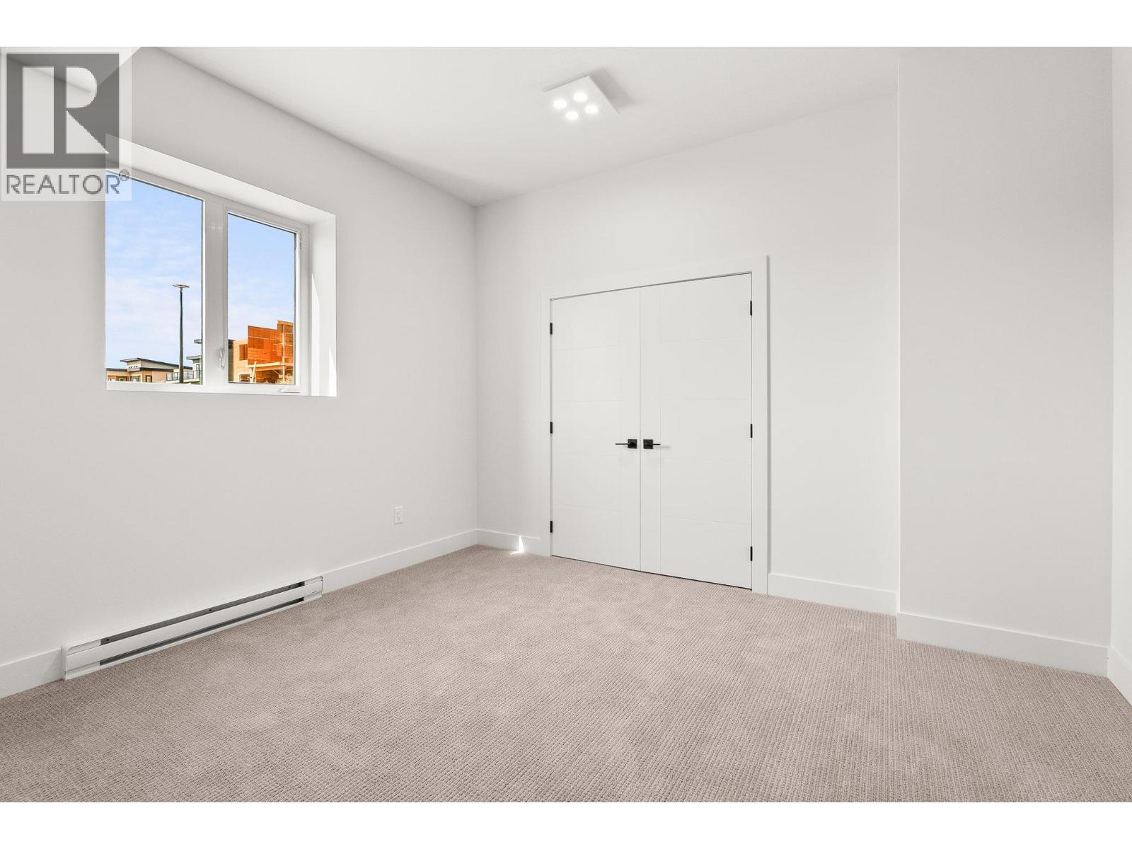 Picture for 901 Melrose  Street https://www.cirrealty.ca/reb/bc/8/10363508_81.jpg