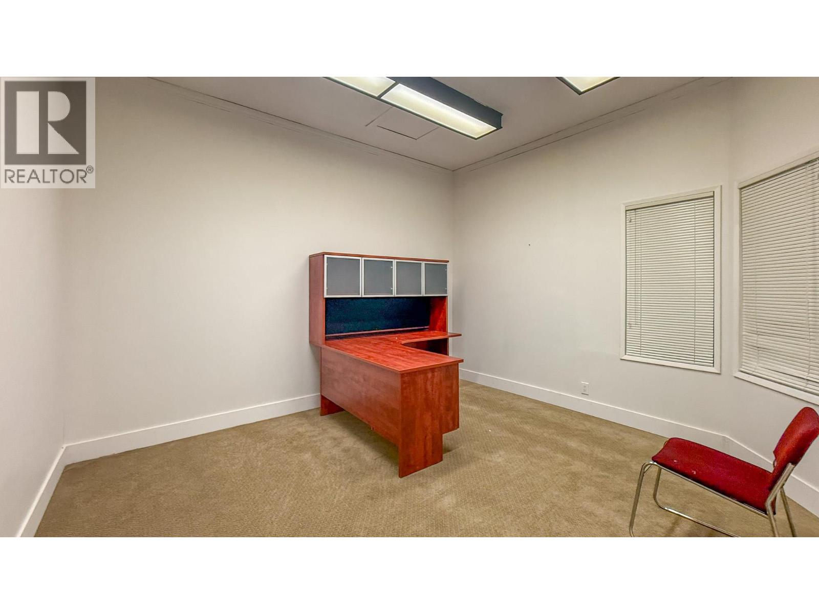 Picture for 168 Asher  Road https://www.cirrealty.ca/reb/bc/8/10363628_10.jpg