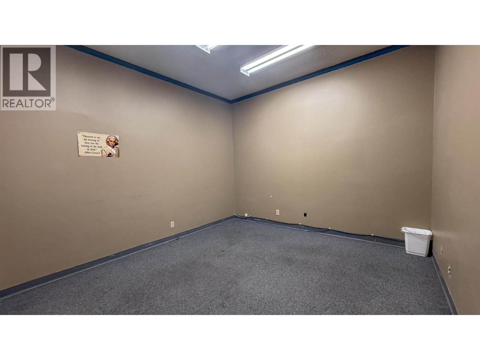 Picture for 168 Asher  Road https://www.cirrealty.ca/reb/bc/8/10363628_11.jpg