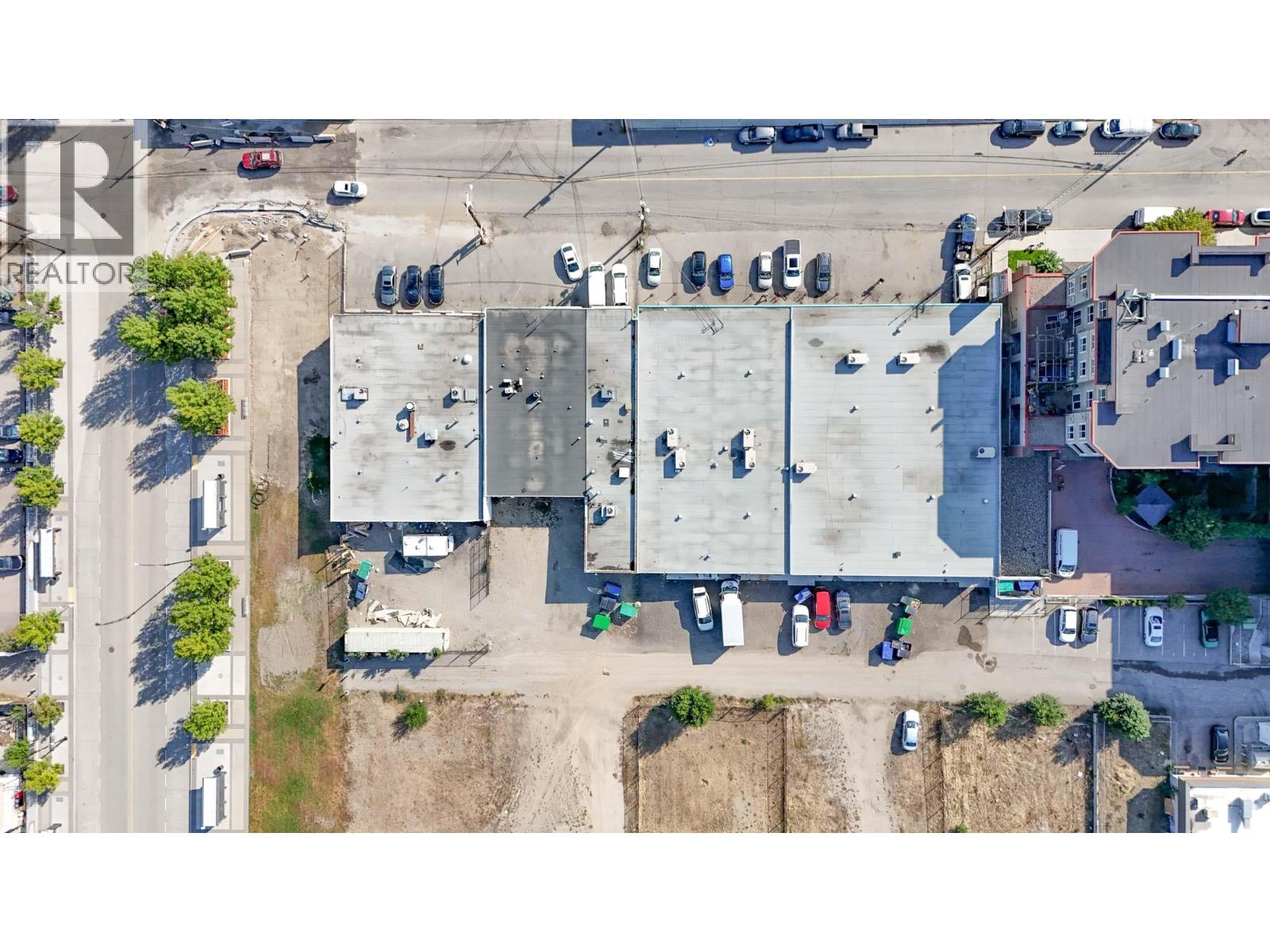 Picture for 168 Asher  Road https://www.cirrealty.ca/reb/bc/8/10363628_16.jpg