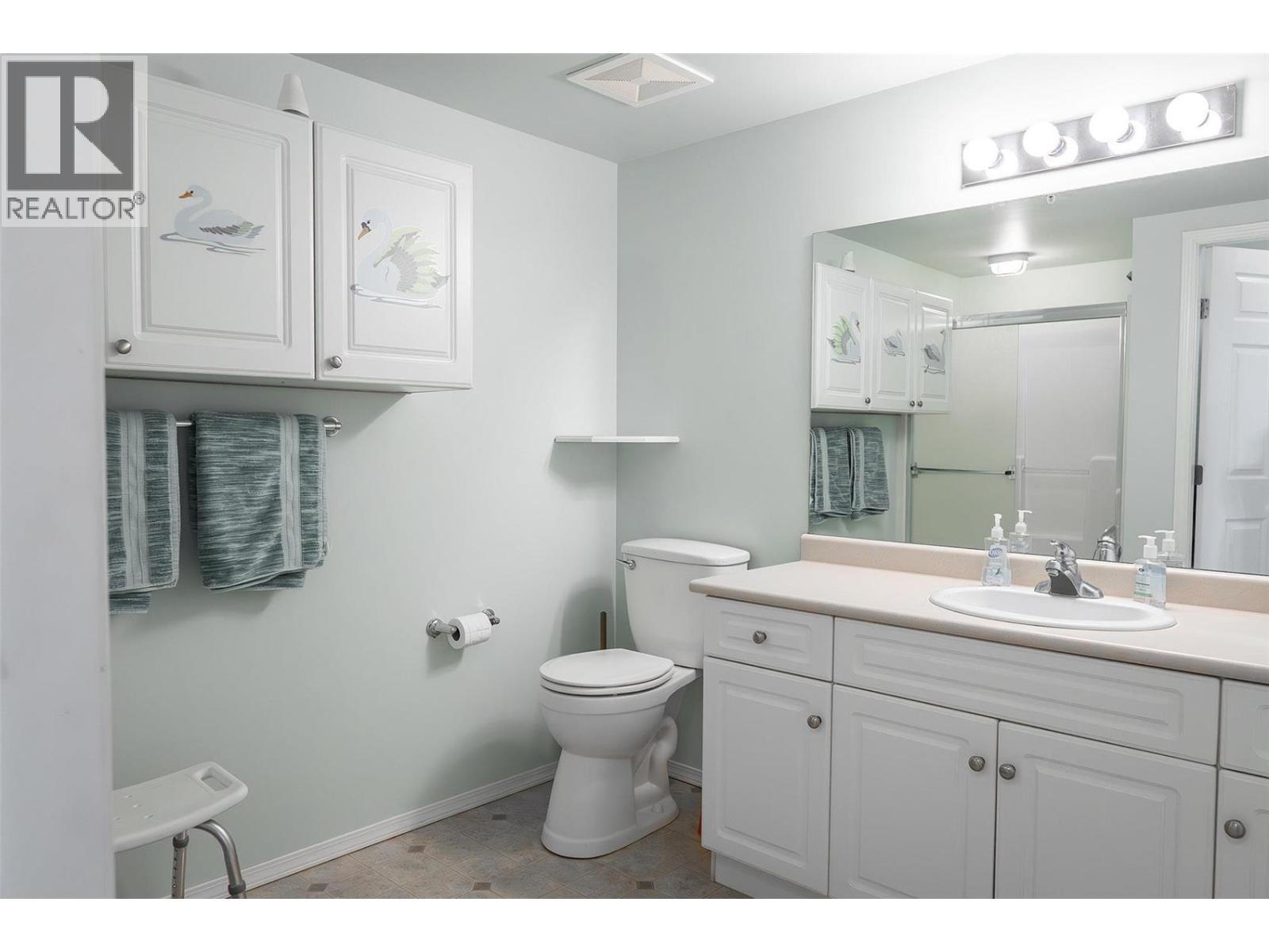 Picture for Unit #307, 265 Froelich  Road https://www.cirrealty.ca/reb/bc/8/10363968_17.jpg