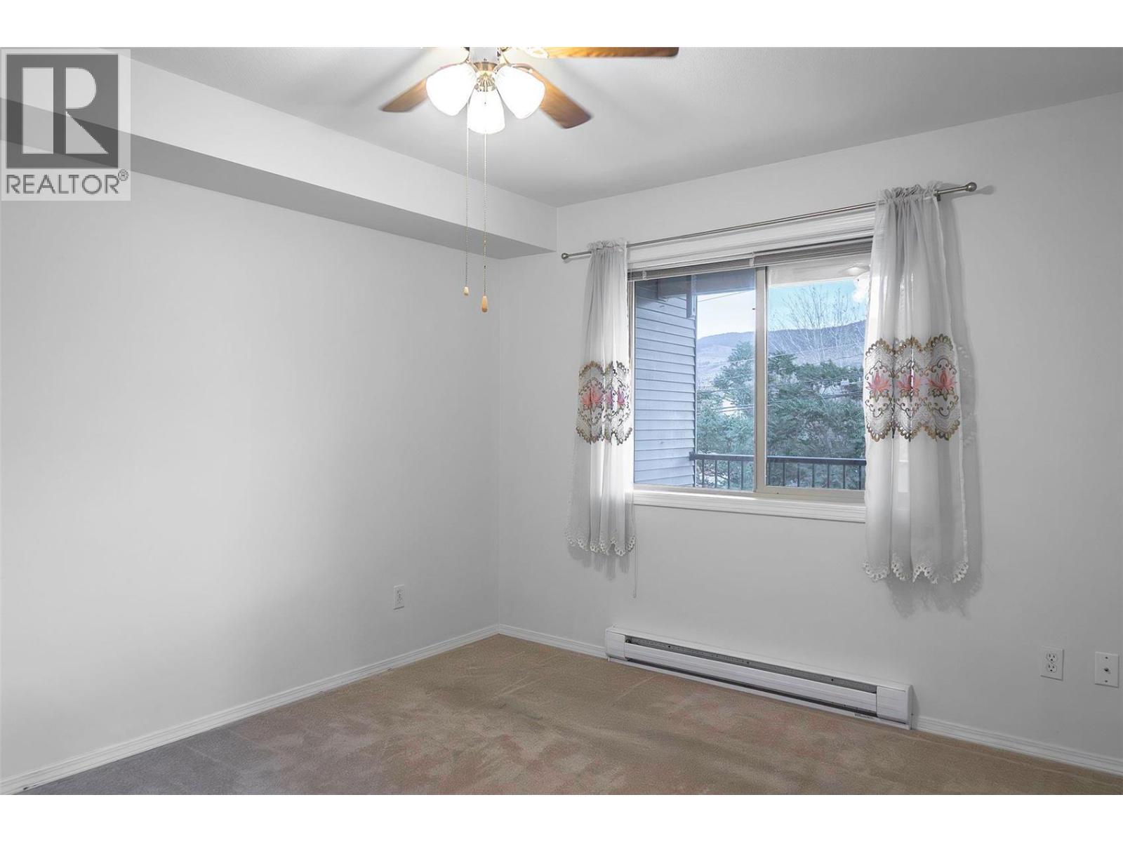 Picture for Unit #307, 265 Froelich  Road https://www.cirrealty.ca/reb/bc/8/10363968_20.jpg