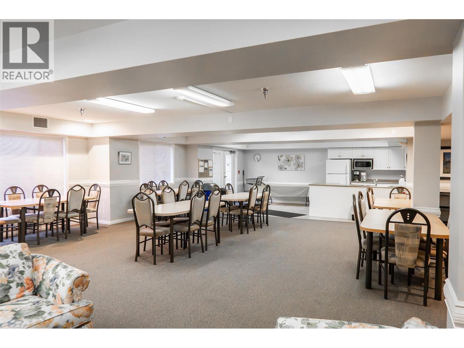 Picture for Unit #307, 265 Froelich  Road https://www.cirrealty.ca/reb/bc/8/10363968_26.jpg