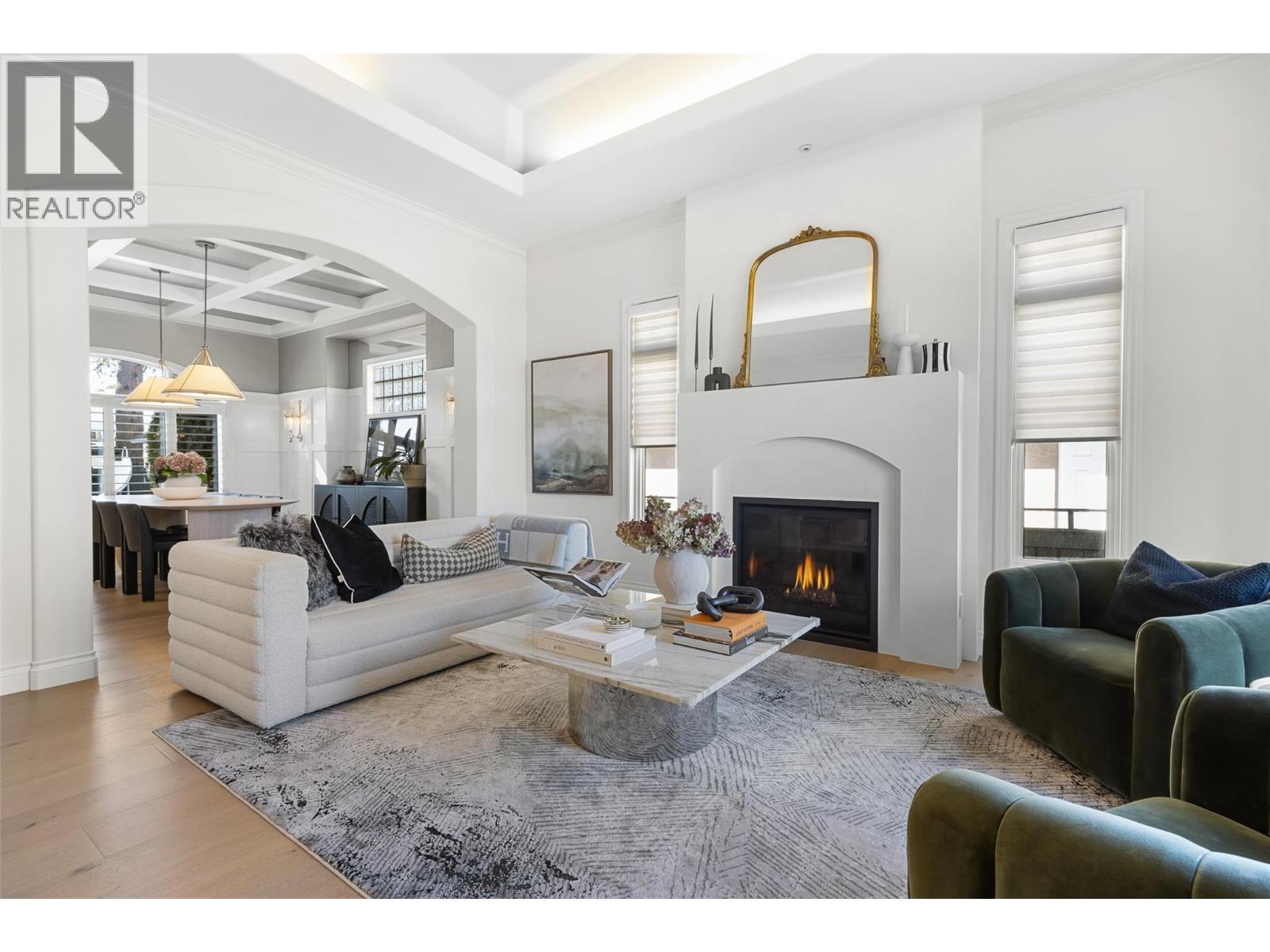 Picture for 539 Metcalfe  Avenue https://www.cirrealty.ca/reb/bc/8/10364068_11.jpg