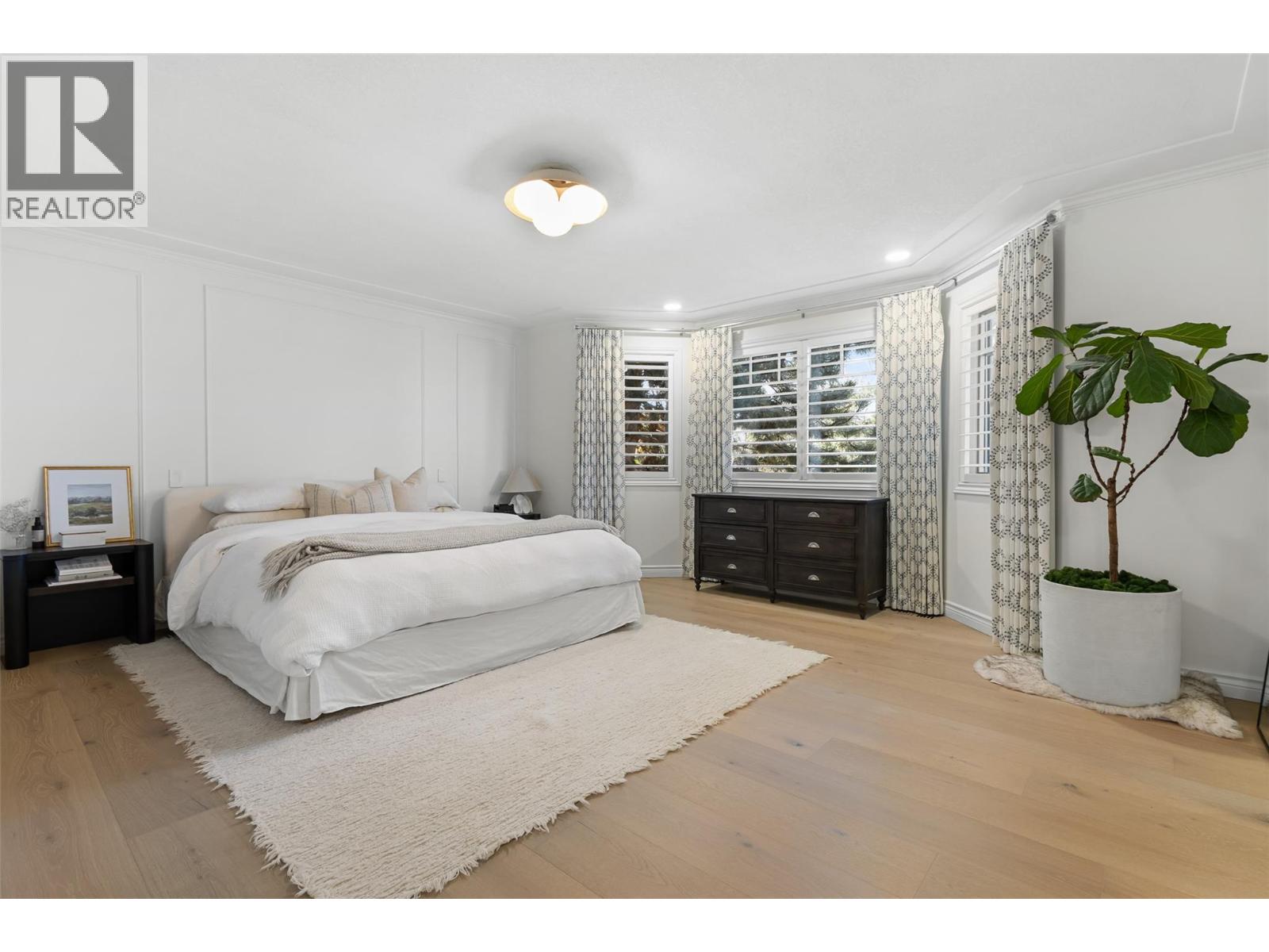 Picture for 539 Metcalfe  Avenue https://www.cirrealty.ca/reb/bc/8/10364068_33.jpg