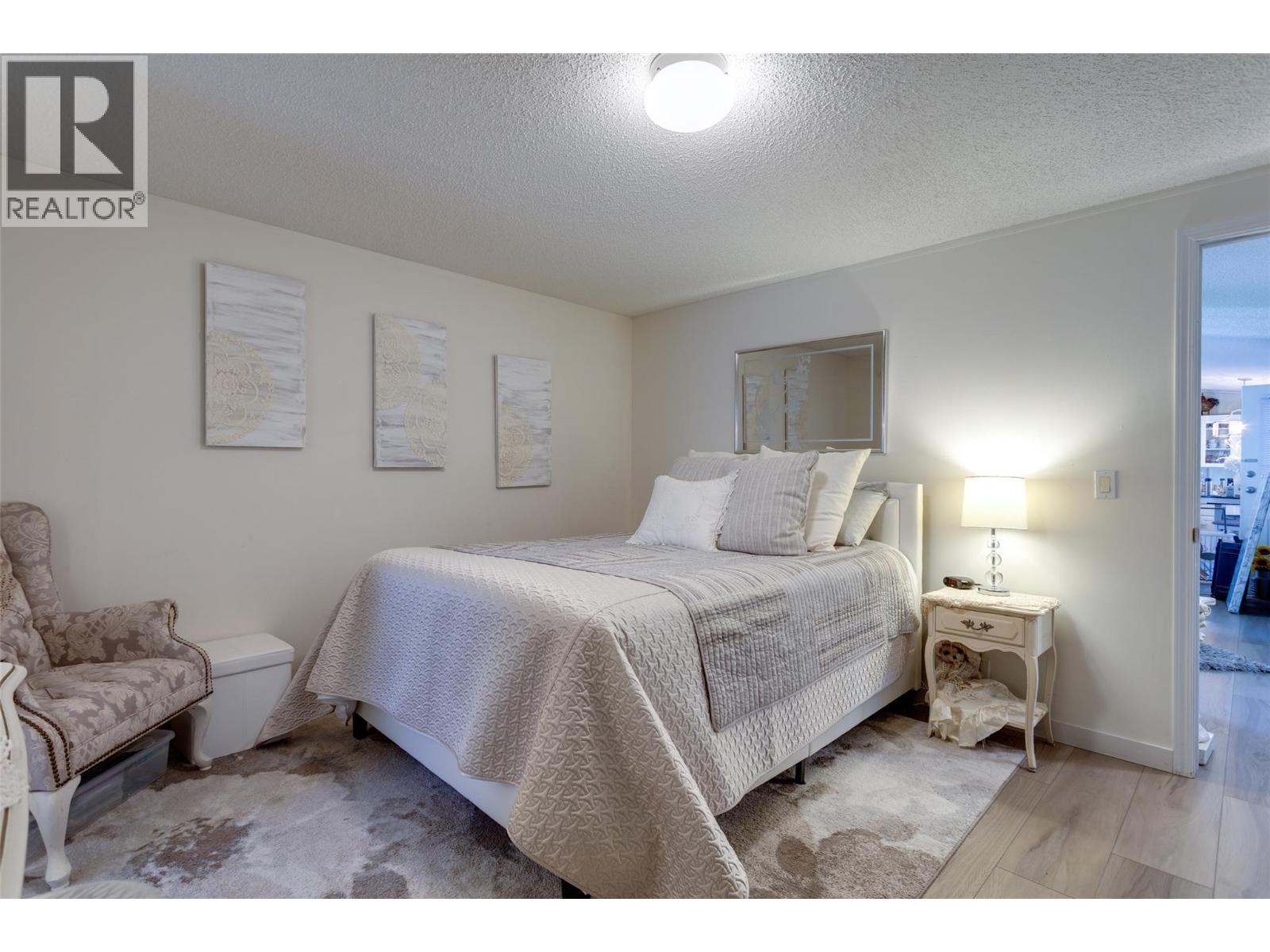 Picture for Unit #23, 1850 Shannon Lake  Road https://www.cirrealty.ca/reb/bc/8/10364088_25.jpg