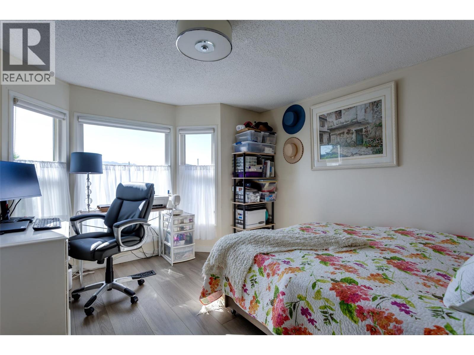 Picture for Unit #23, 1850 Shannon Lake  Road https://www.cirrealty.ca/reb/bc/8/10364088_29.jpg