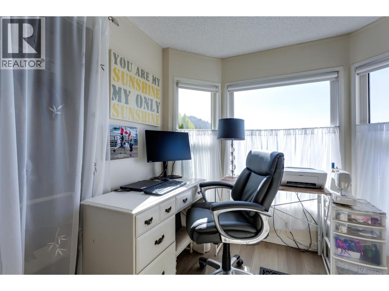 Picture for Unit #23, 1850 Shannon Lake  Road https://www.cirrealty.ca/reb/bc/8/10364088_31.jpg