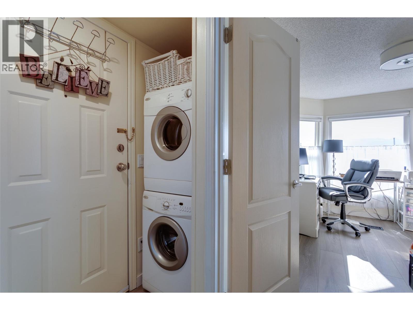 Picture for Unit #23, 1850 Shannon Lake  Road https://www.cirrealty.ca/reb/bc/8/10364088_33.jpg