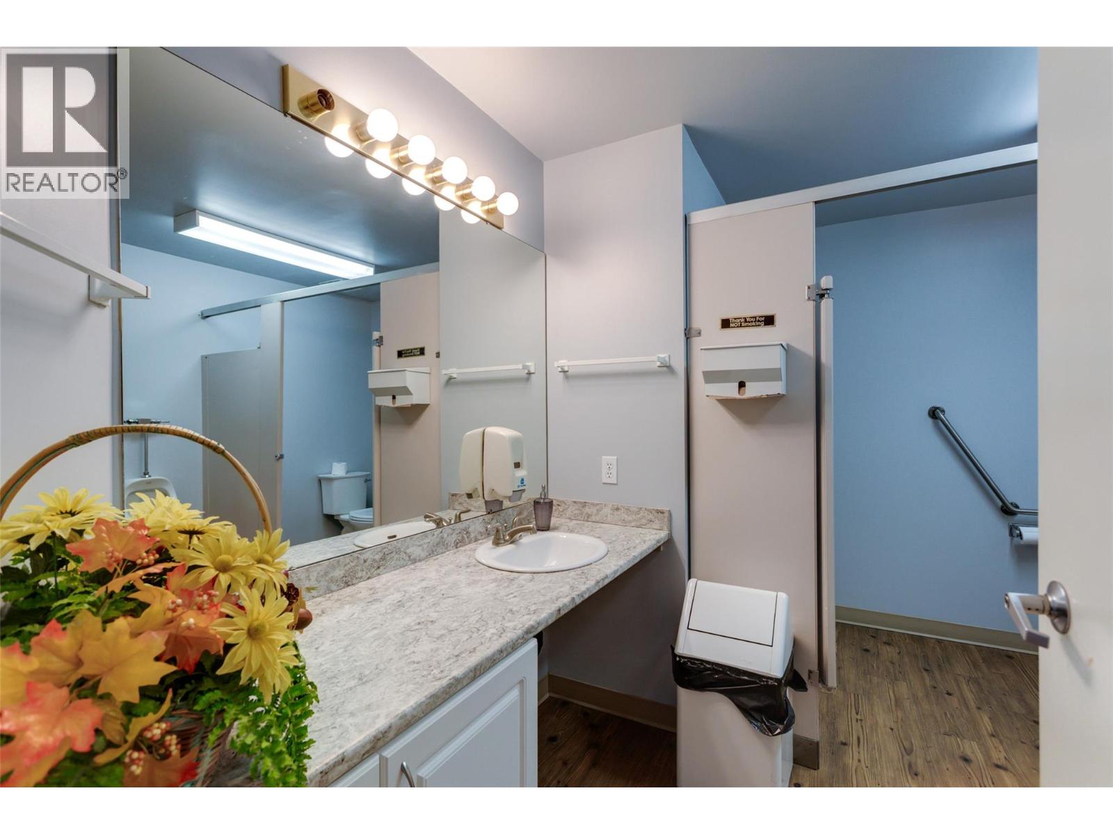 Picture for Unit #23, 1850 Shannon Lake  Road https://www.cirrealty.ca/reb/bc/8/10364088_51.jpg