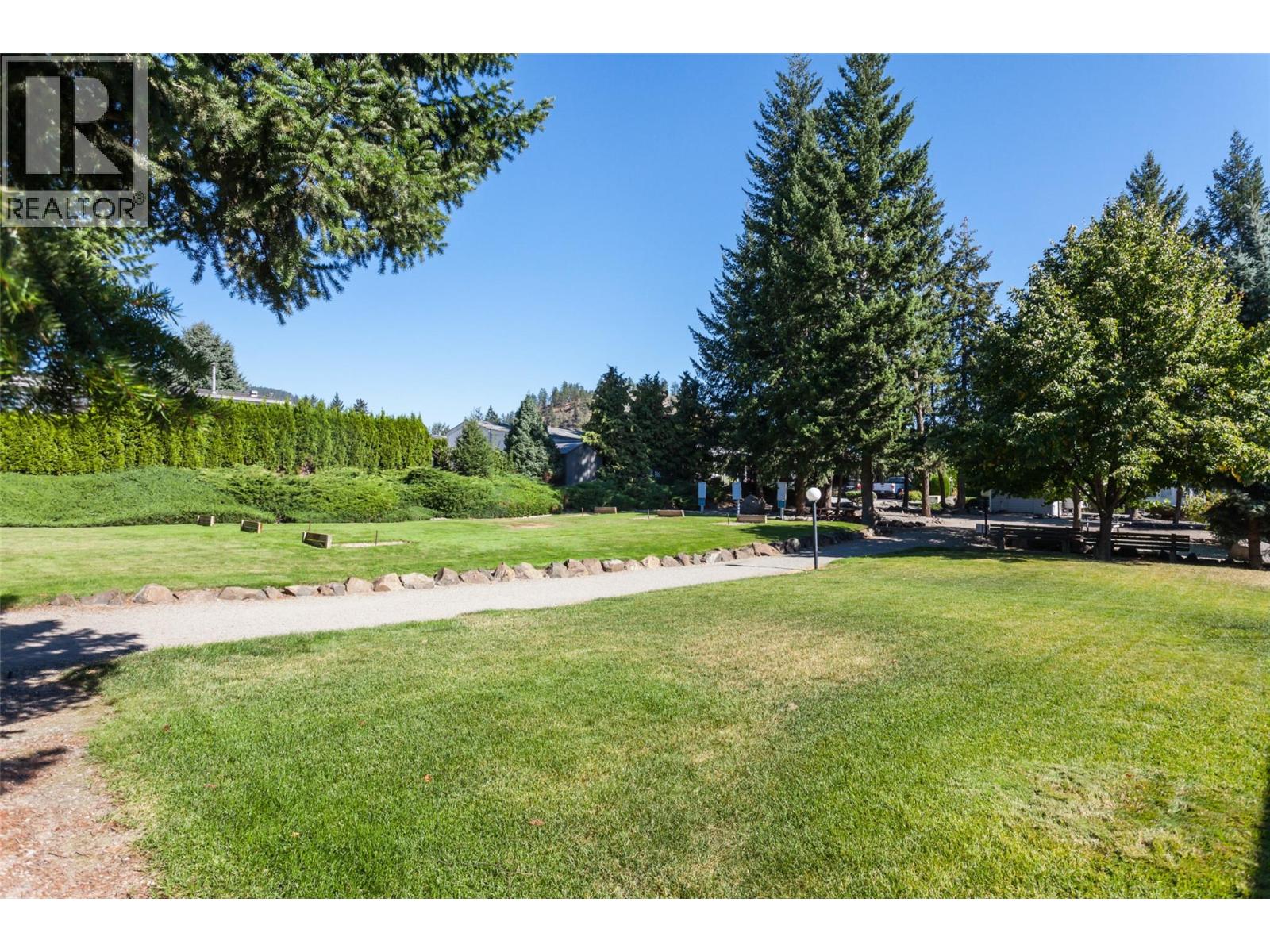 Picture for Unit #23, 1850 Shannon Lake  Road https://www.cirrealty.ca/reb/bc/8/10364088_52.jpg