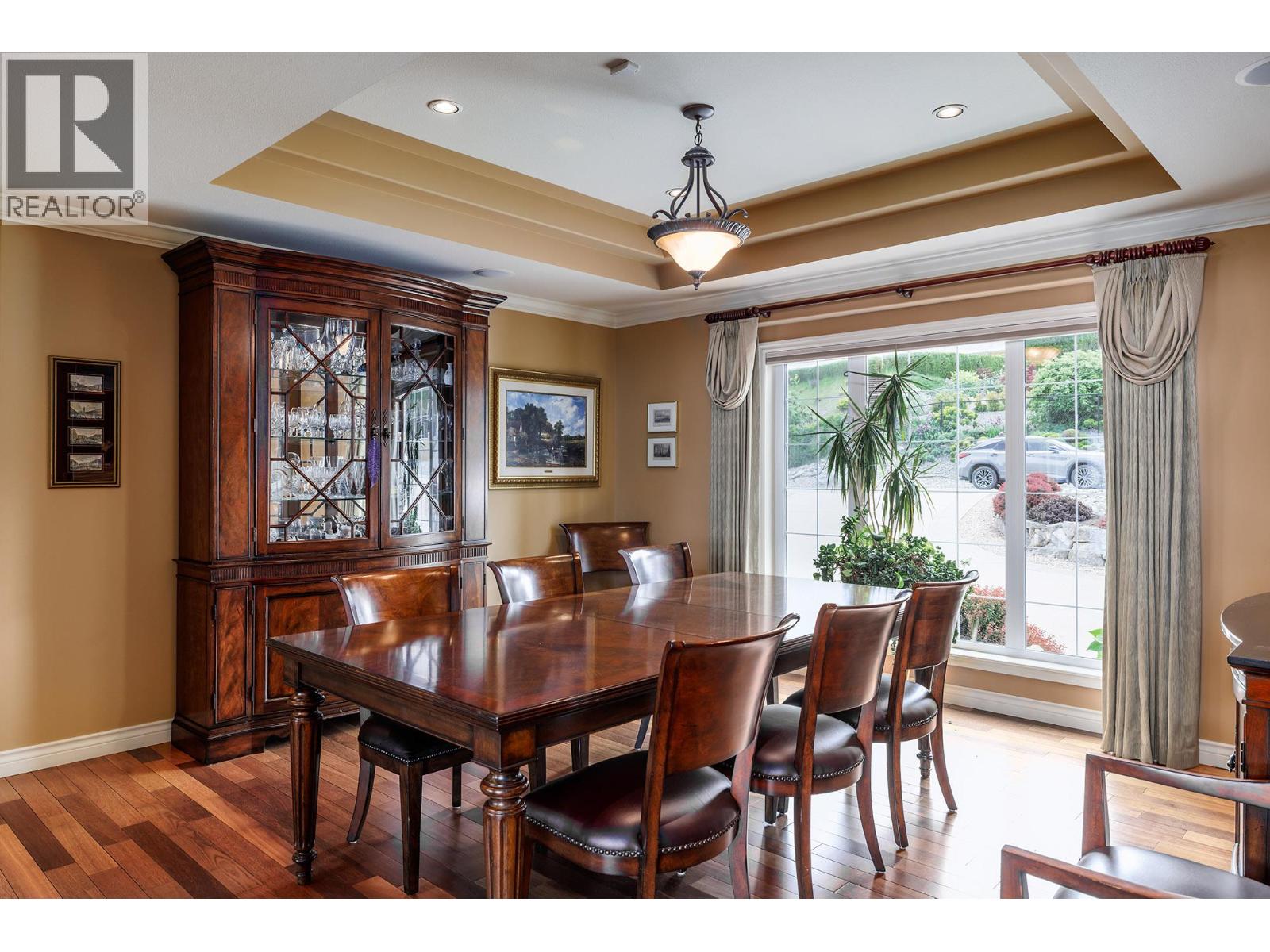 Picture for 370 Sandpiper  Street https://www.cirrealty.ca/reb/bc/8/10364098_11.jpg