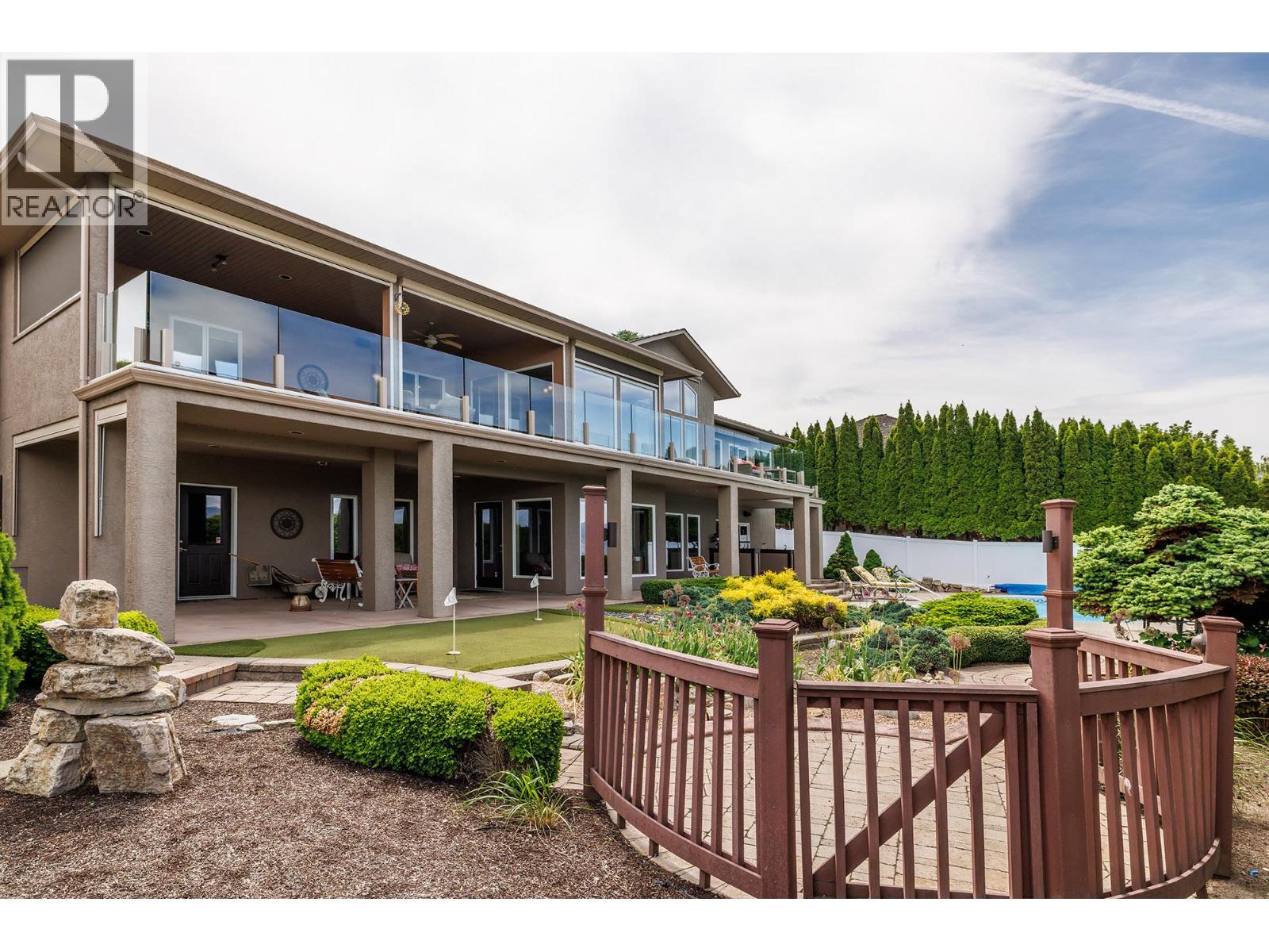 Picture for 370 Sandpiper  Street https://www.cirrealty.ca/reb/bc/8/10364098_29.jpg