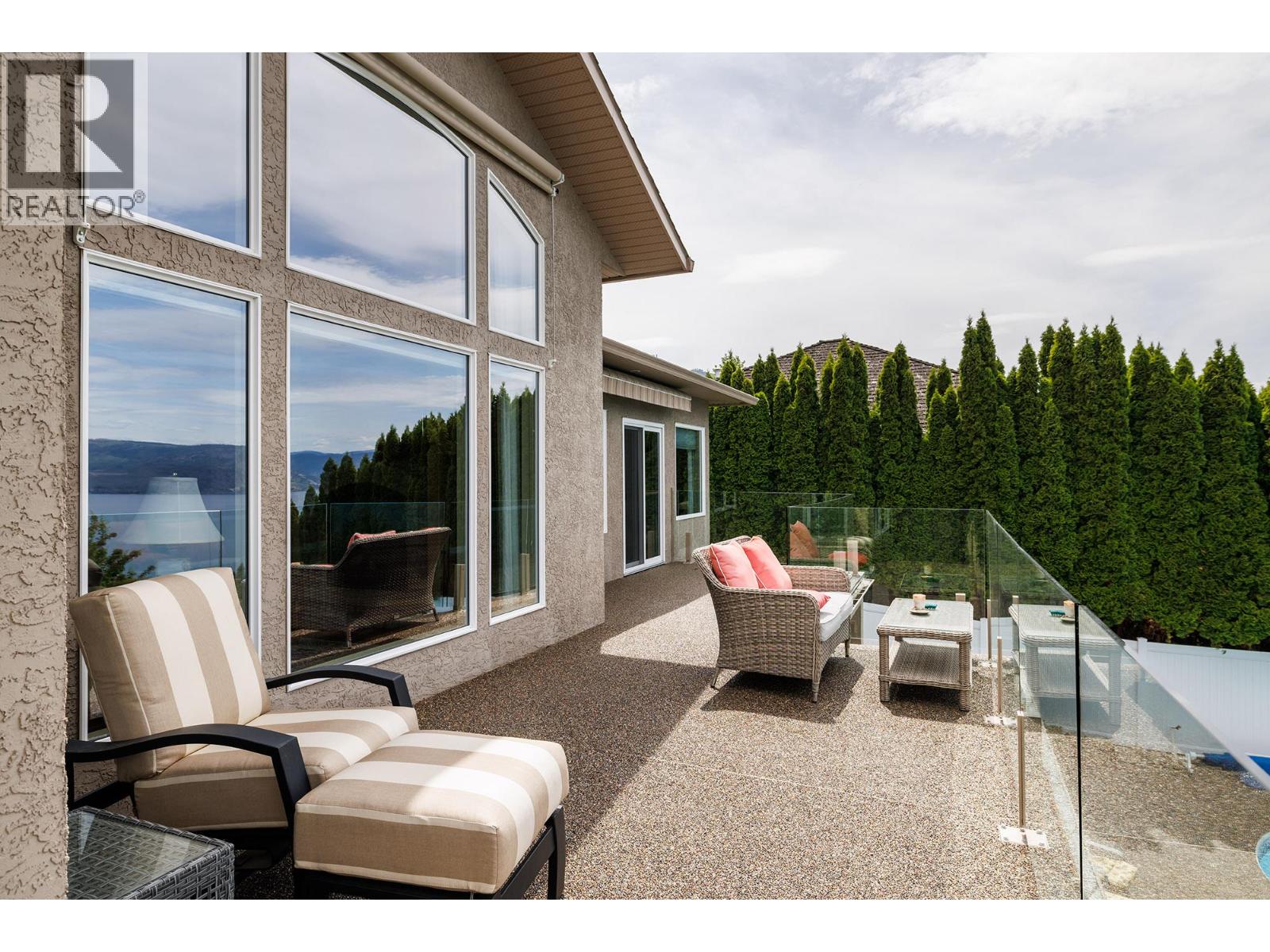 Picture for 370 Sandpiper  Street https://www.cirrealty.ca/reb/bc/8/10364098_39.jpg