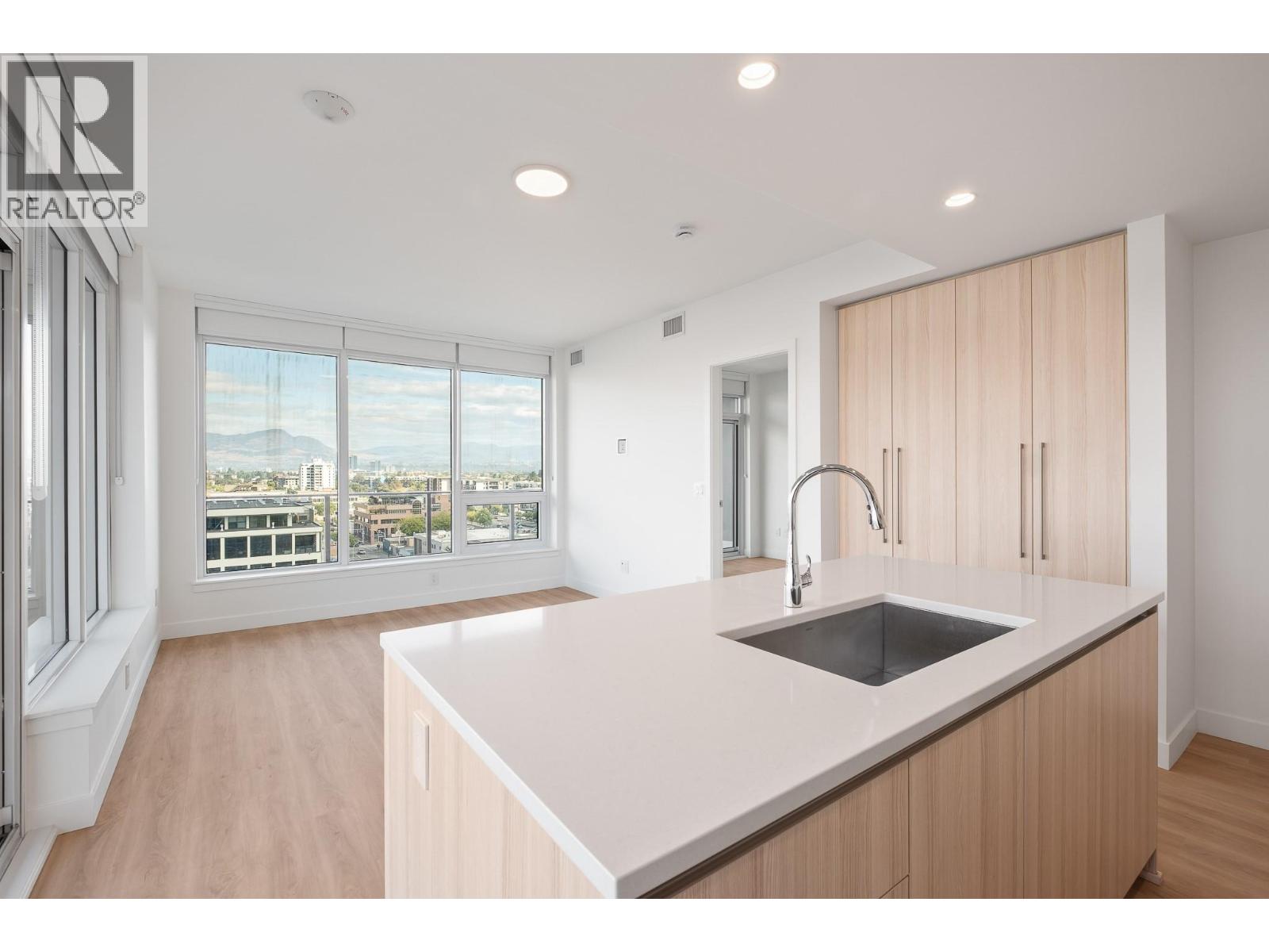 Picture for Unit #902, 1626 Water  Street https://www.cirrealty.ca/reb/bc/8/10364118_17.jpg