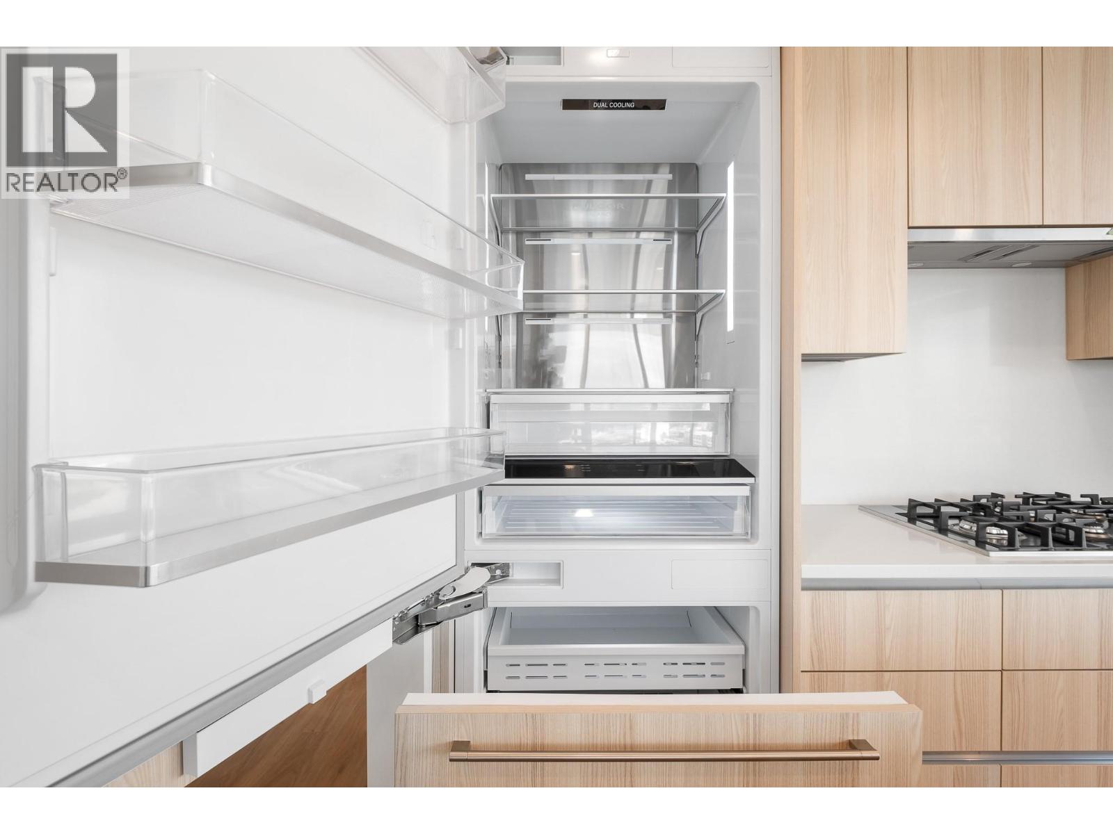 Picture for Unit #902, 1626 Water  Street https://www.cirrealty.ca/reb/bc/8/10364118_21.jpg