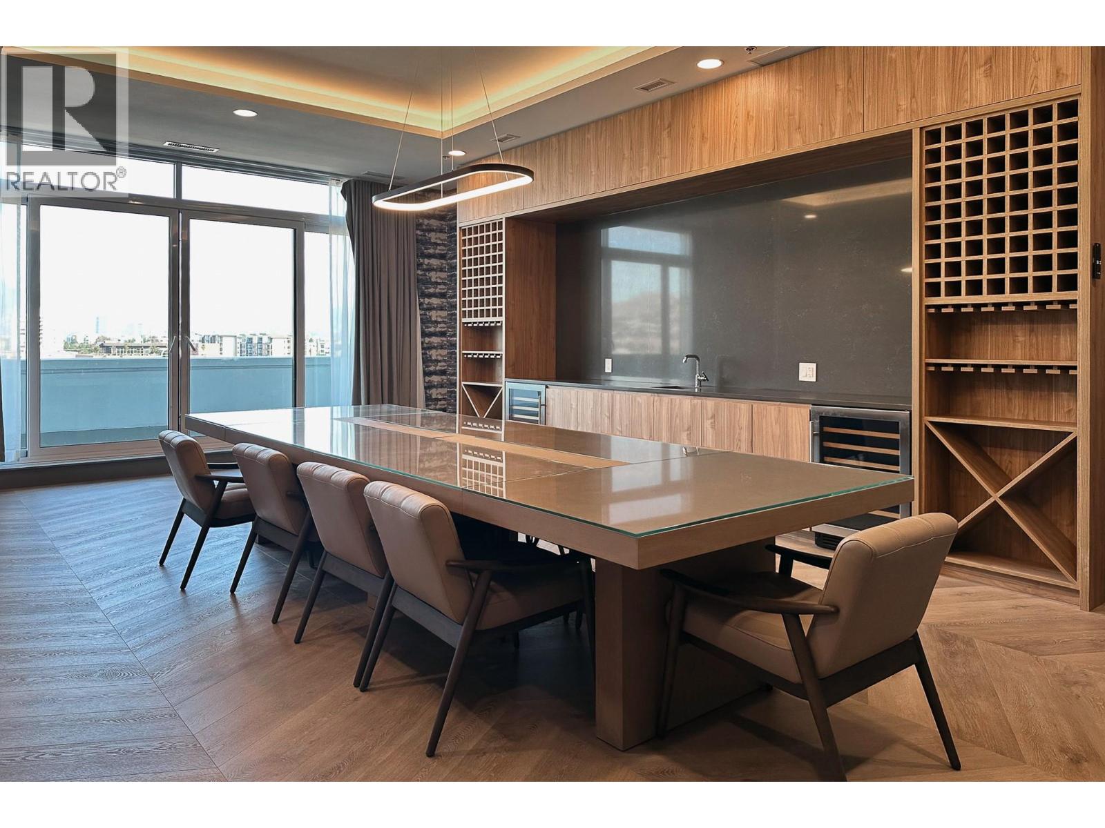 Picture for Unit #902, 1626 Water  Street https://www.cirrealty.ca/reb/bc/8/10364118_26.jpg