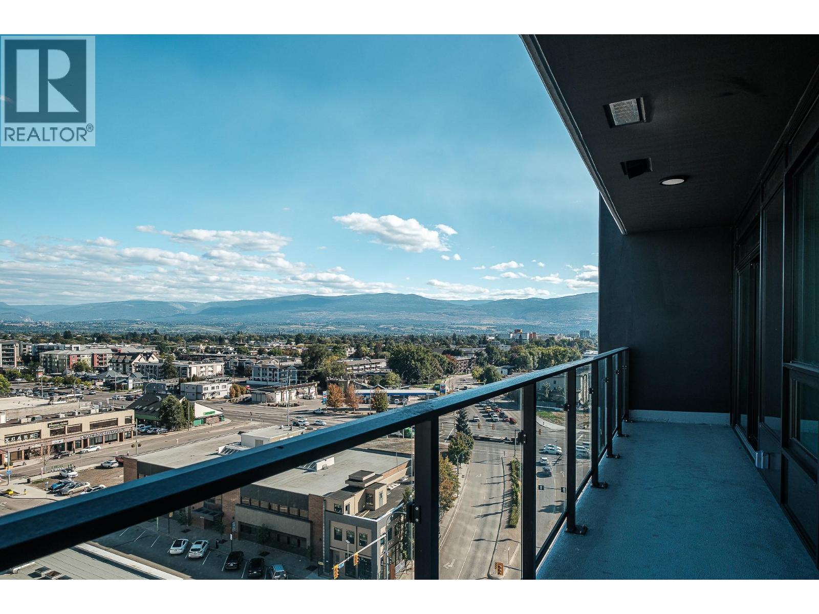 Picture for Unit #902, 1626 Water  Street https://www.cirrealty.ca/reb/bc/8/10364118_9.jpg