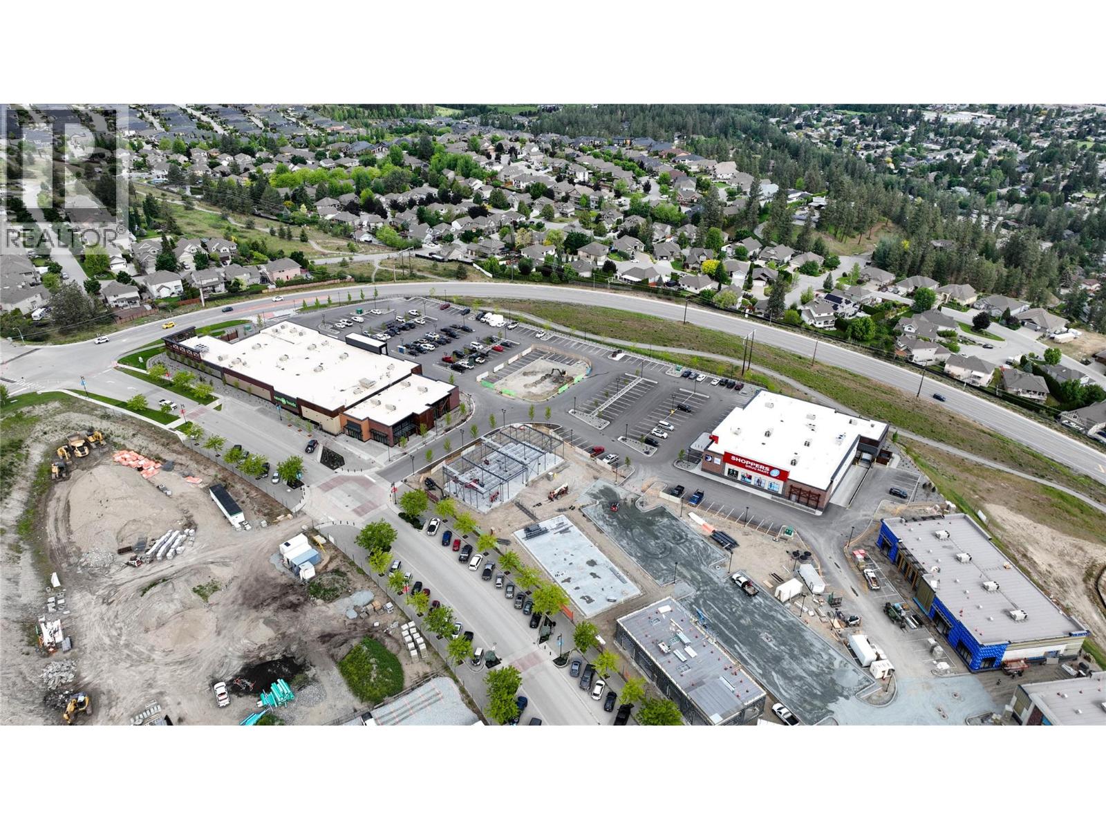 Picture for Unit #3, 757 Barnaby  Road https://www.cirrealty.ca/reb/bc/8/10364188_16.jpg