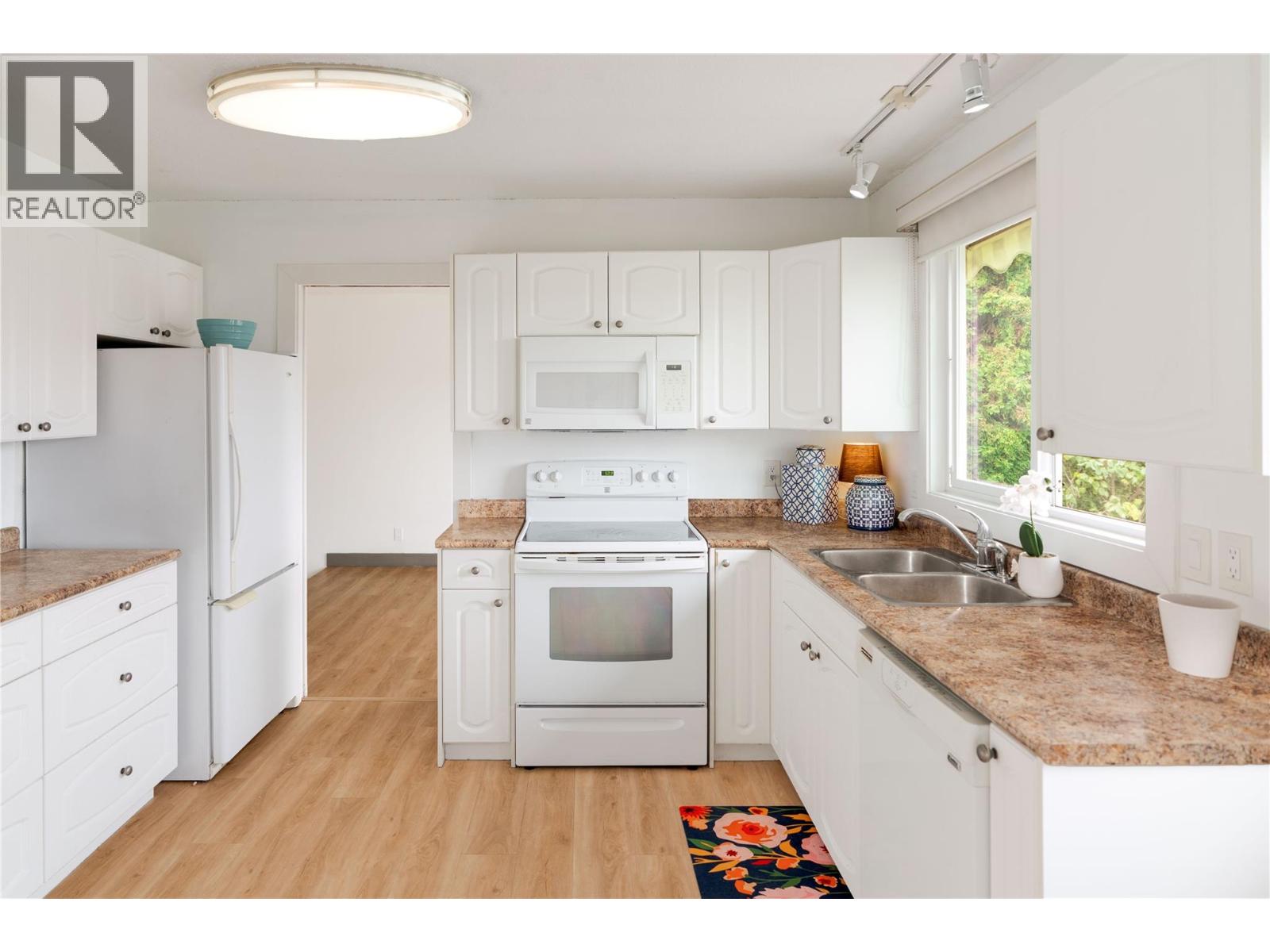 Picture for 750 TURNER  Road