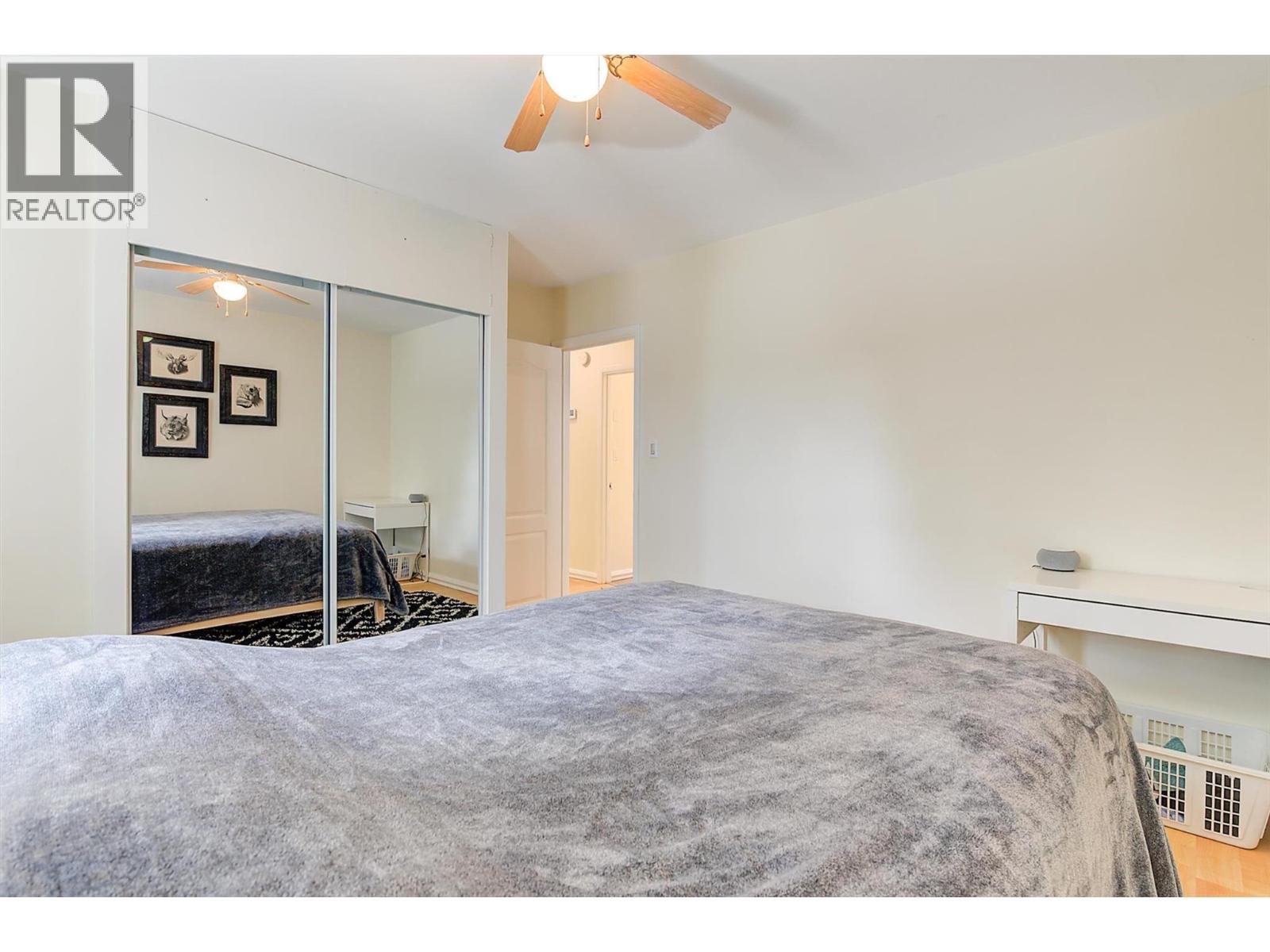 Picture for 184 Snowsell  StreetN https://www.cirrealty.ca/reb/bc/8/10364578_41.jpg