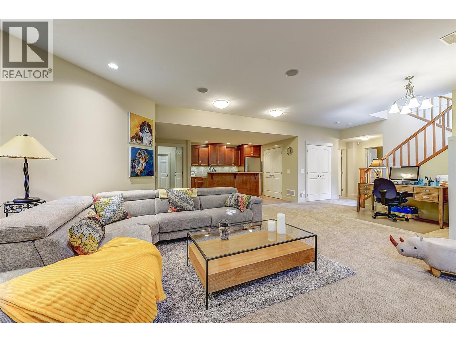 Picture for 1147 Glenview  Court https://www.cirrealty.ca/reb/bc/8/10364588_23.jpg