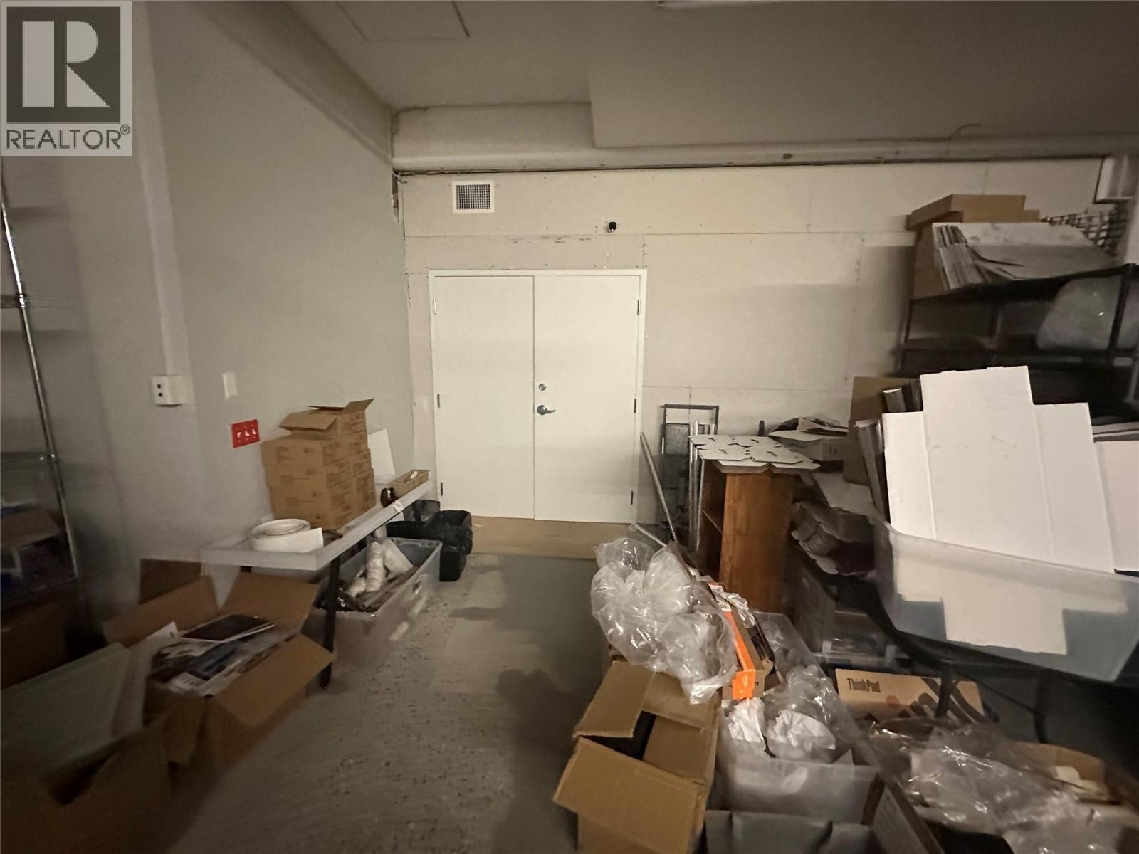 Picture for 1751 Harvey  Avenue https://www.cirrealty.ca/reb/bc/8/10364648_11.jpg