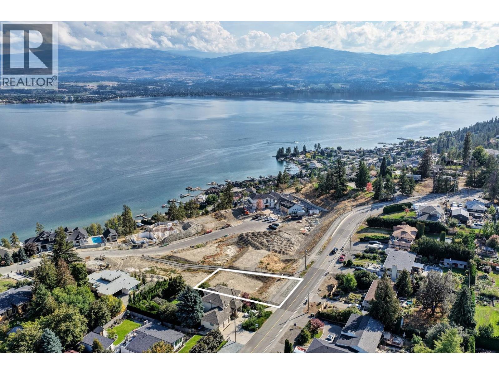 Picture for 2347 Thacker  Drive https://www.cirrealty.ca/reb/bc/8/10364758_13.jpg