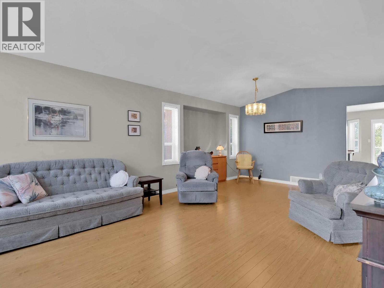 Picture for Unit #125, 1634 Carmi  Avenue