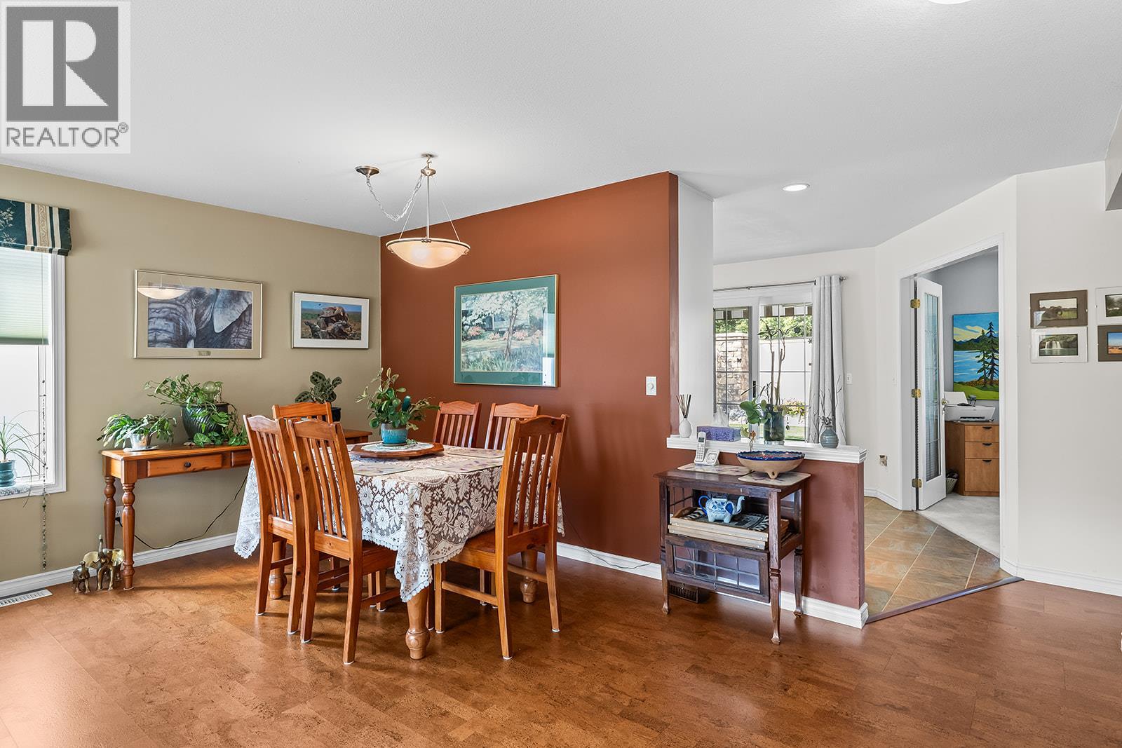 Picture for Unit #130, 595 Yates  Road https://www.cirrealty.ca/reb/bc/8/10364858_17.jpg