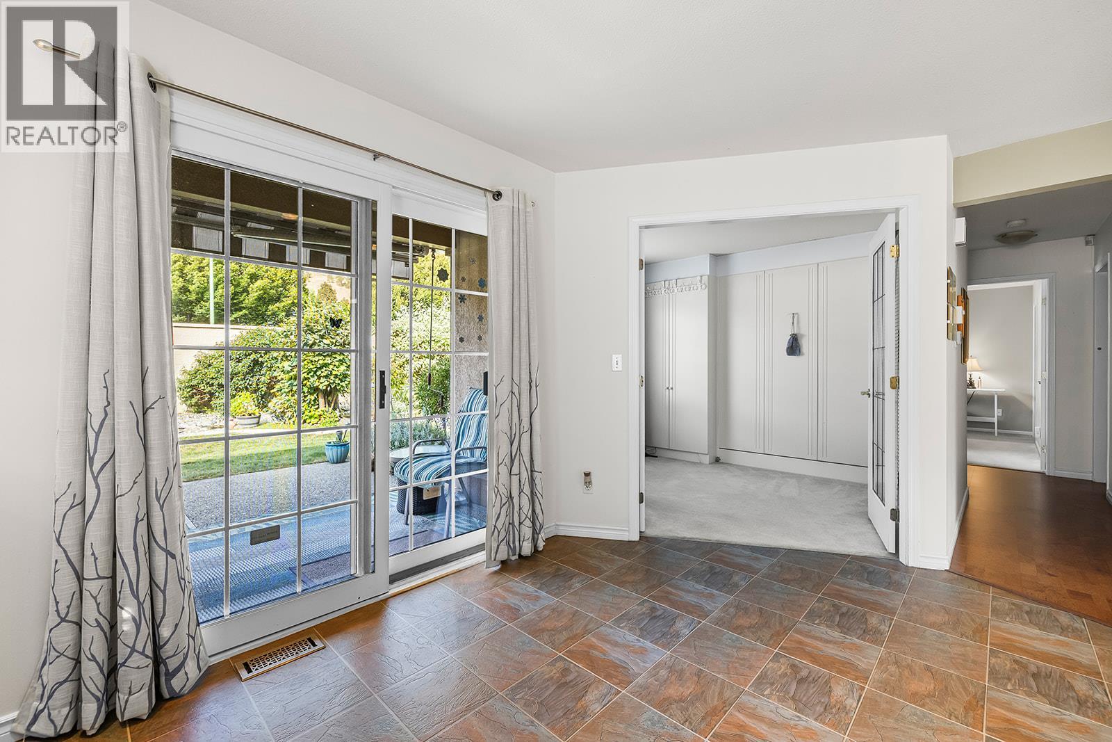 Picture for Unit #130, 595 Yates  Road https://www.cirrealty.ca/reb/bc/8/10364858_22.jpg