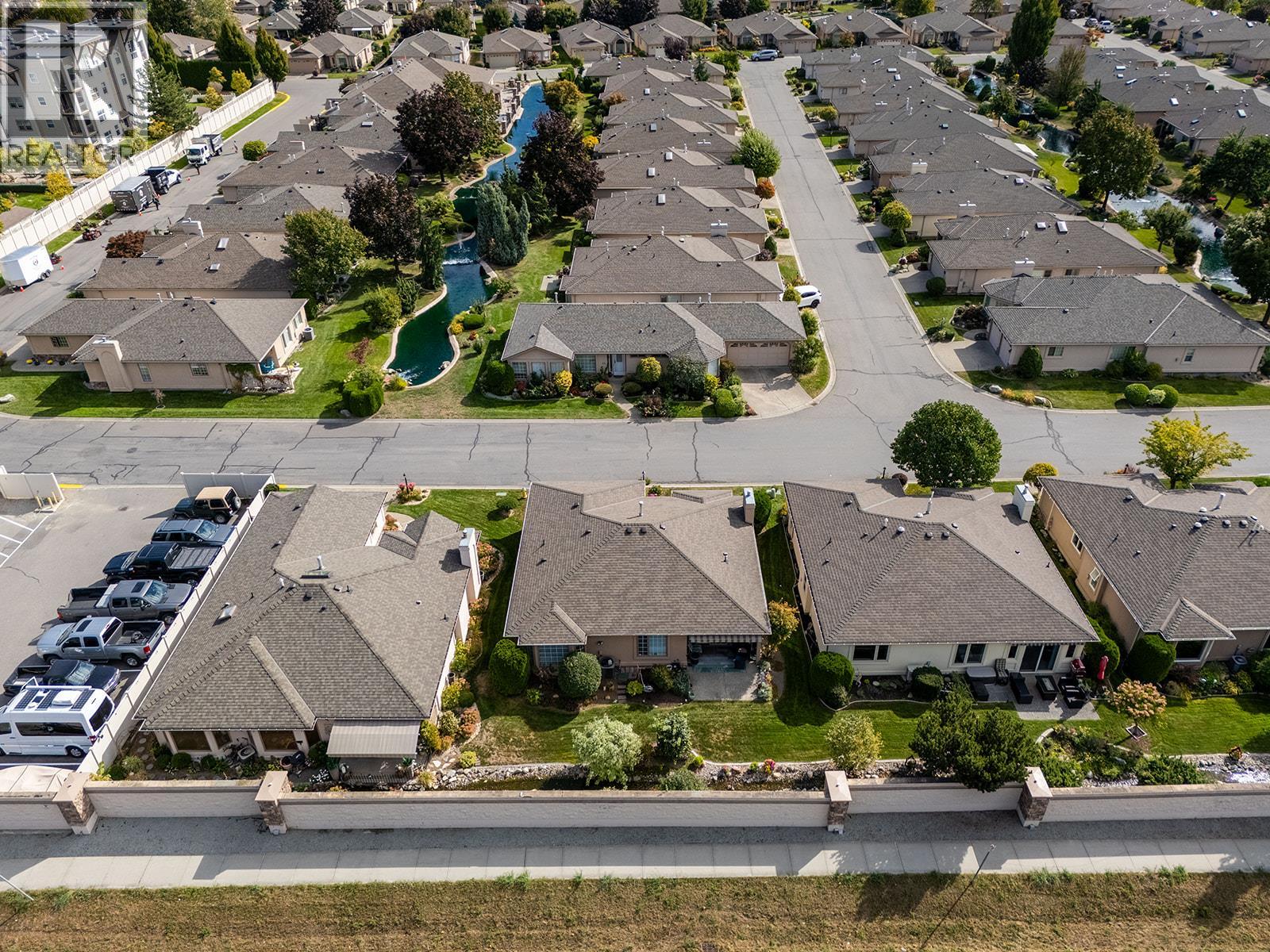 Picture for Unit #130, 595 Yates  Road https://www.cirrealty.ca/reb/bc/8/10364858_38.jpg