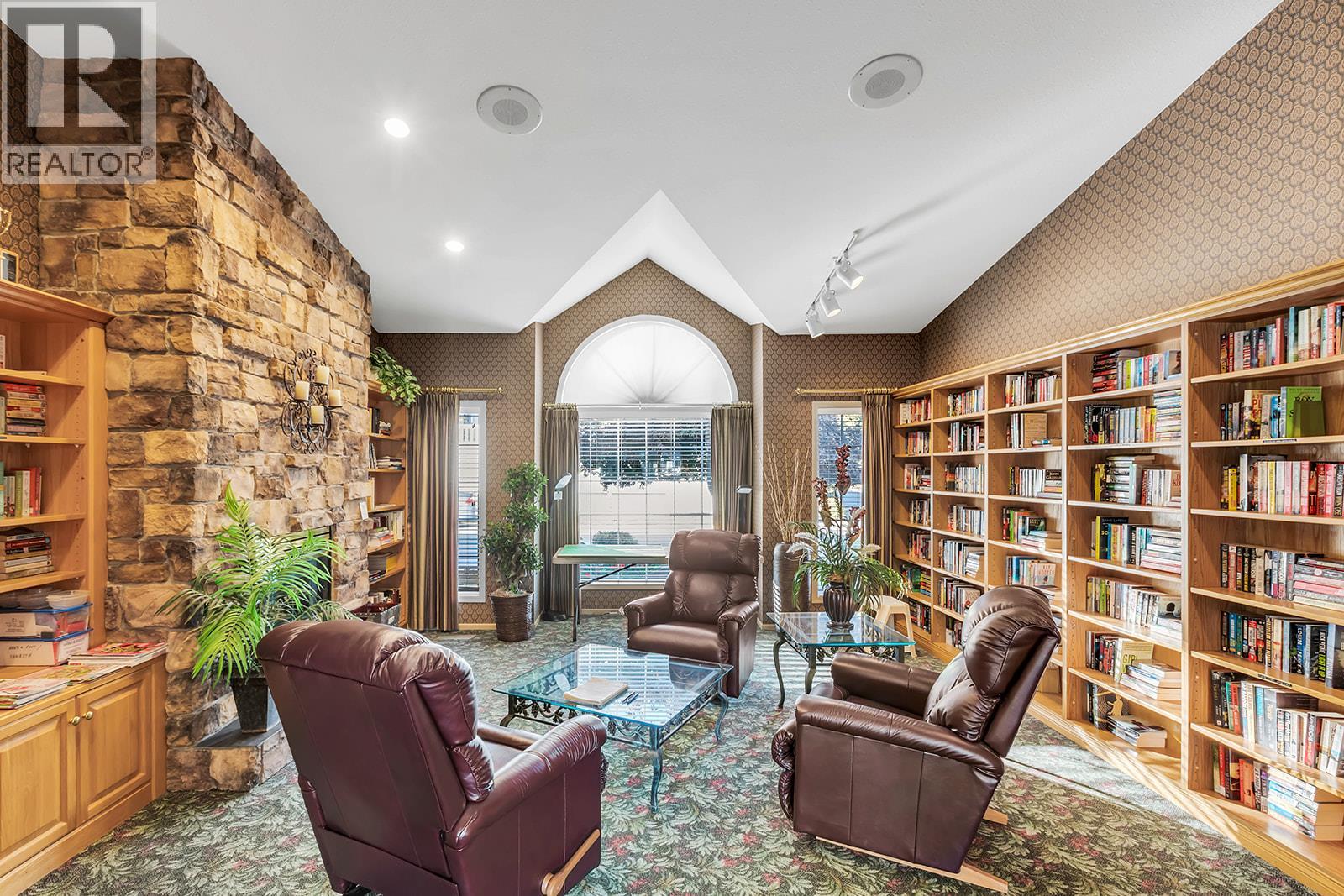 Picture for Unit #130, 595 Yates  Road https://www.cirrealty.ca/reb/bc/8/10364858_48.jpg