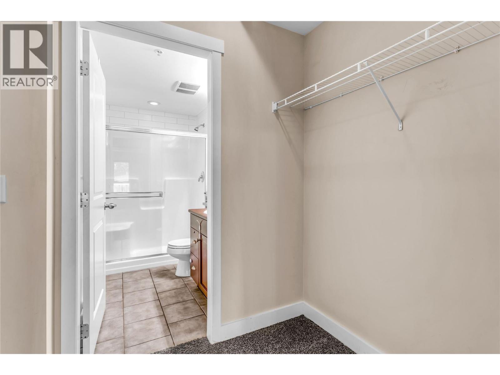 Picture for Unit #3215, 1990 Upper Sundance  Drive https://www.cirrealty.ca/reb/bc/8/10365048_8.jpg