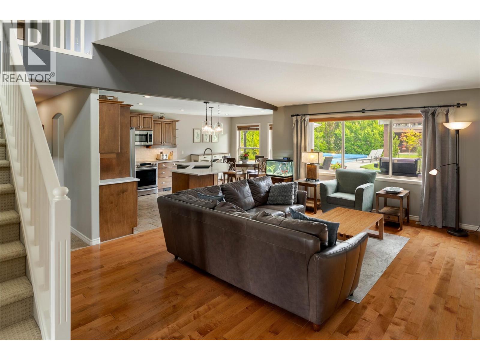 Picture for 2464 SELKIRK  Drive