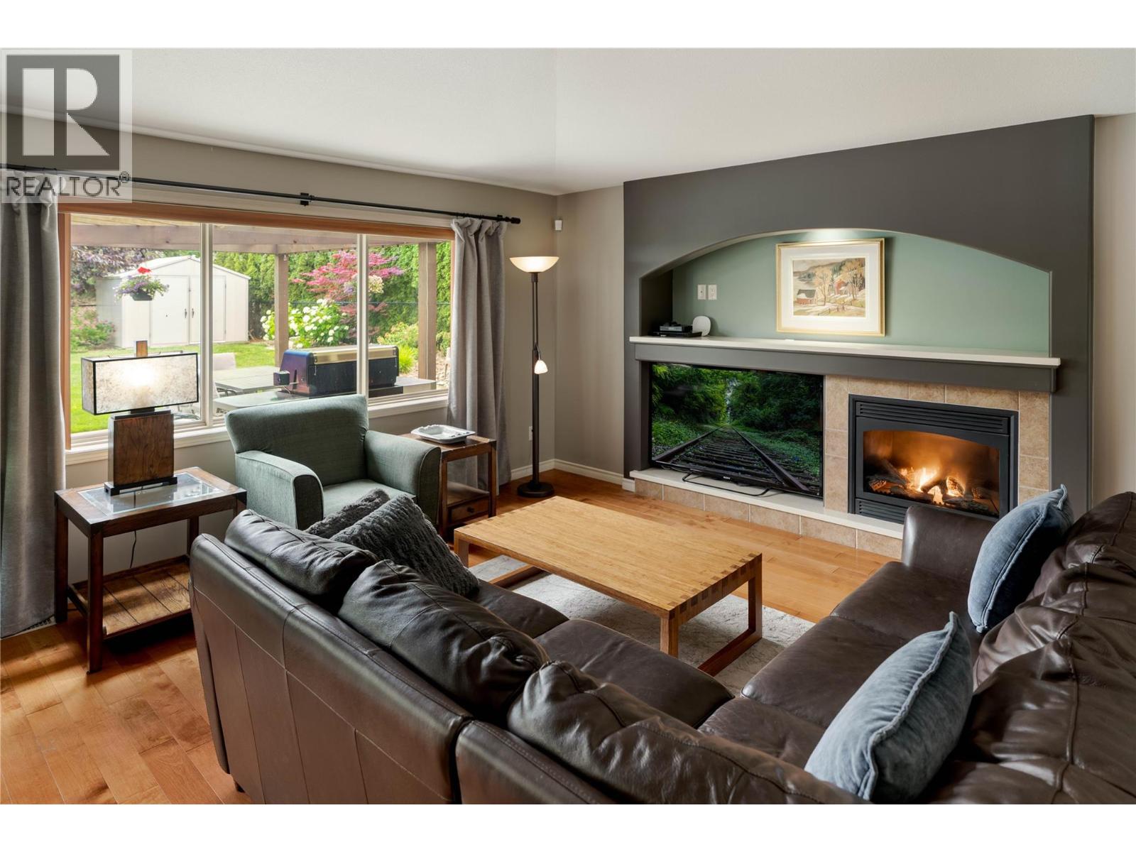 Picture for 2464 SELKIRK  Drive