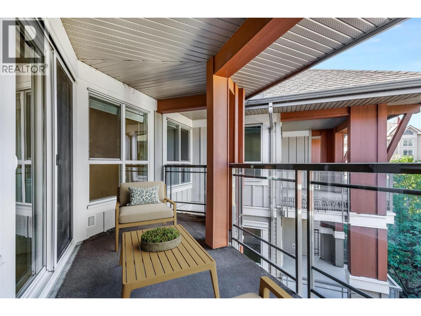 Picture for Unit #432, 1099 Sunset  Drive https://www.cirrealty.ca/reb/bc/8/10365208_9.jpg