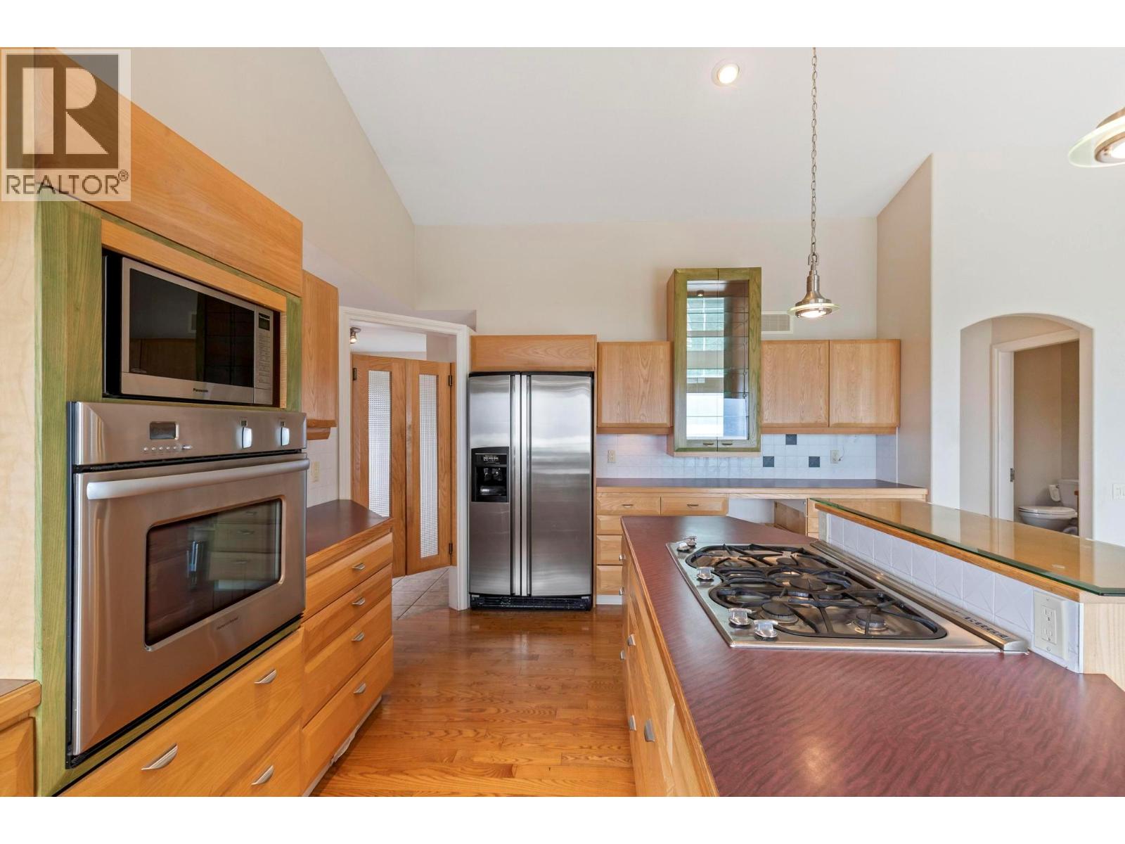 Picture for 1569 Gregory  Road https://www.cirrealty.ca/reb/bc/8/10365258_17.jpg