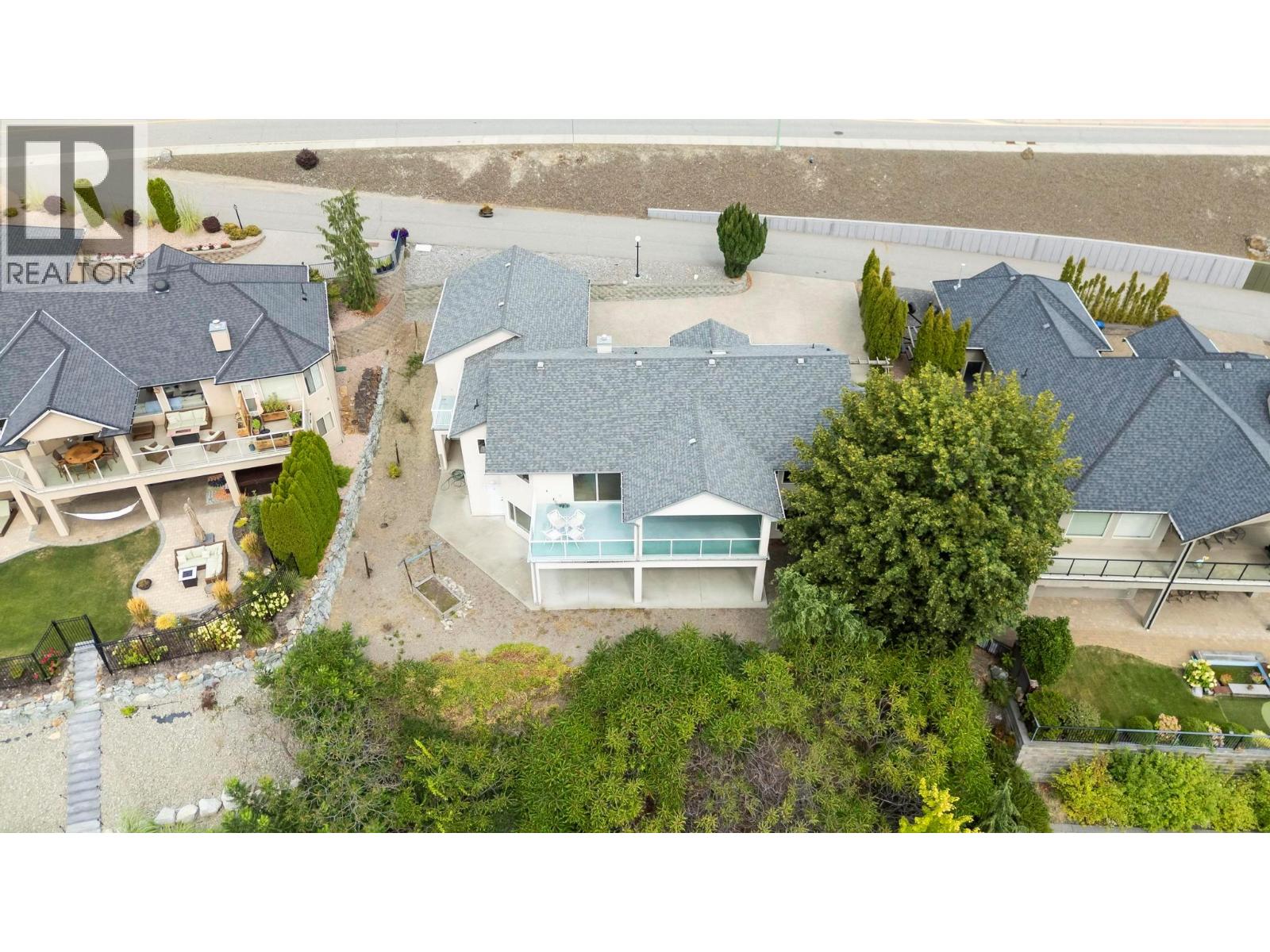 Picture for 1569 Gregory  Road https://www.cirrealty.ca/reb/bc/8/10365258_6.jpg