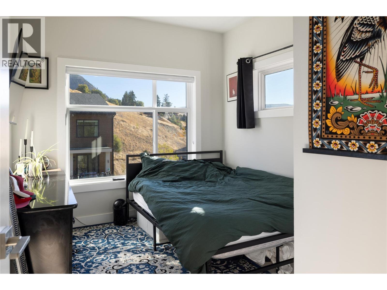 Picture for Unit #16, 1136 Black Mountain  Drive https://www.cirrealty.ca/reb/bc/8/10365298_23.jpg