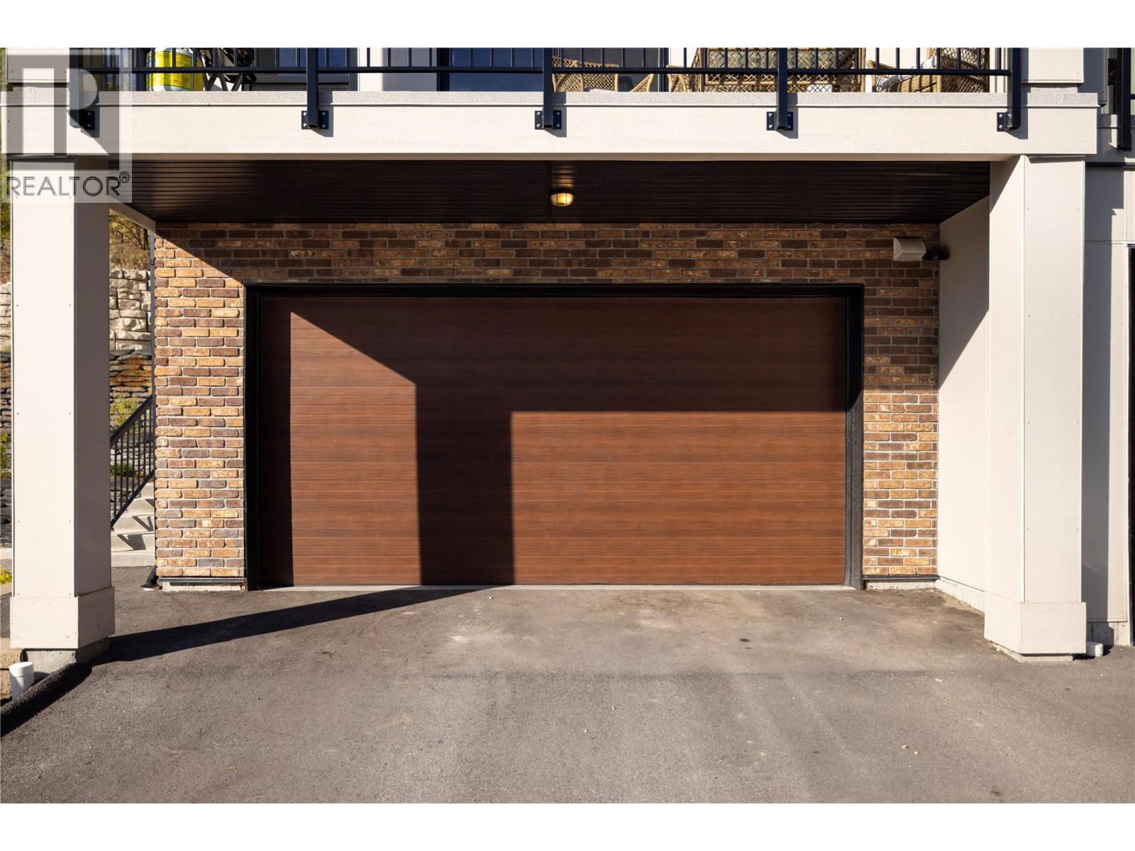 Picture for Unit #16, 1136 Black Mountain  Drive https://www.cirrealty.ca/reb/bc/8/10365298_35.jpg