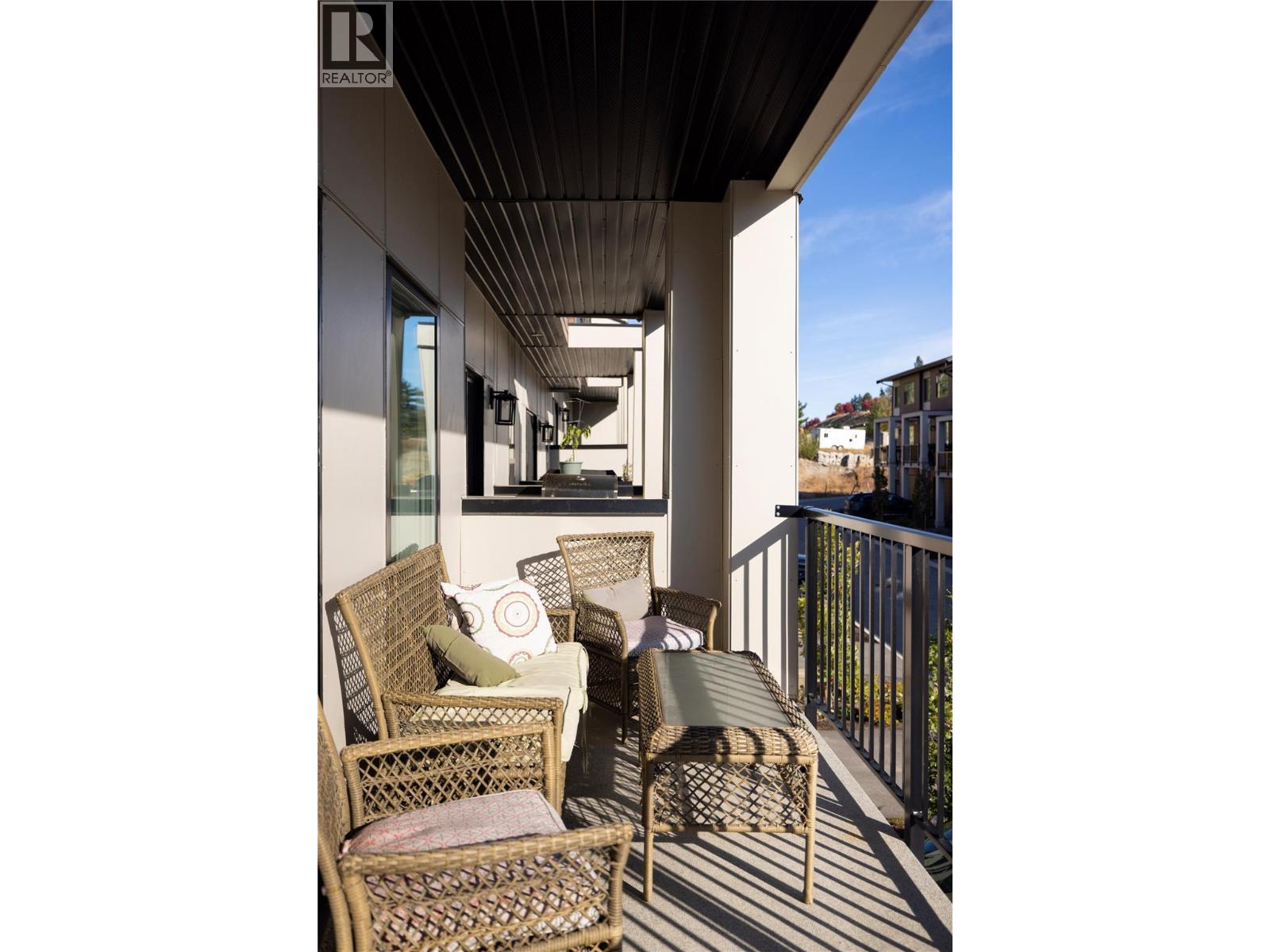 Picture for Unit #16, 1136 Black Mountain  Drive https://www.cirrealty.ca/reb/bc/8/10365298_37.jpg