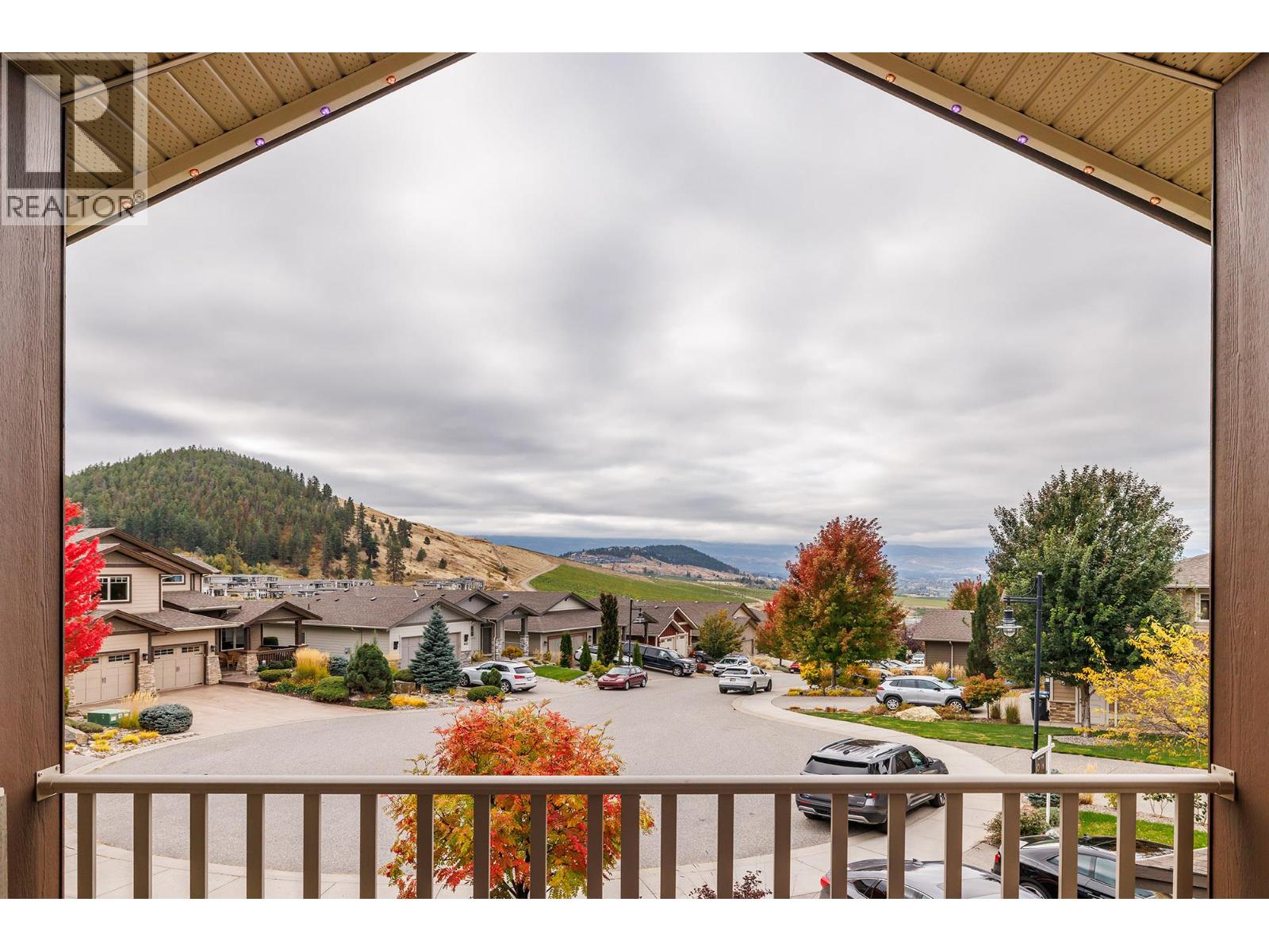 Picture for 1858 Split Rail  Place https://www.cirrealty.ca/reb/bc/8/10365598_24.jpg