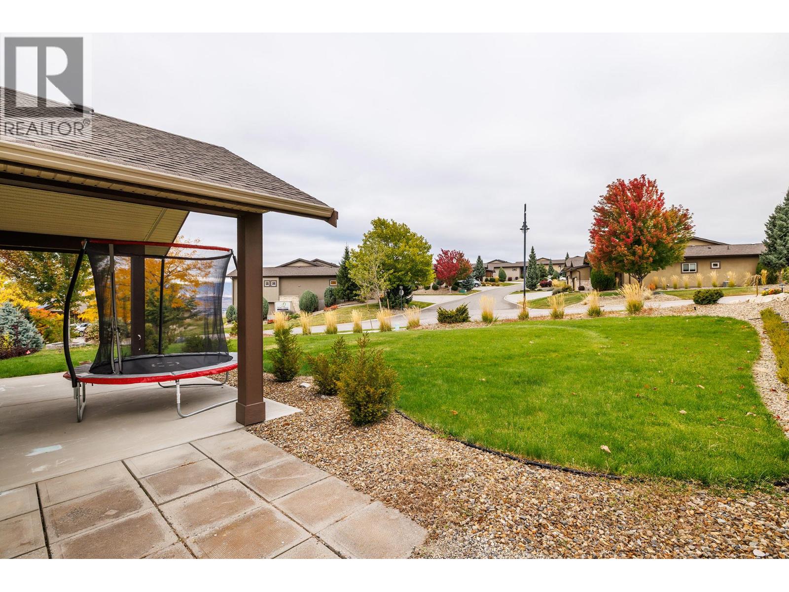 Picture for 1858 Split Rail  Place https://www.cirrealty.ca/reb/bc/8/10365598_25.jpg